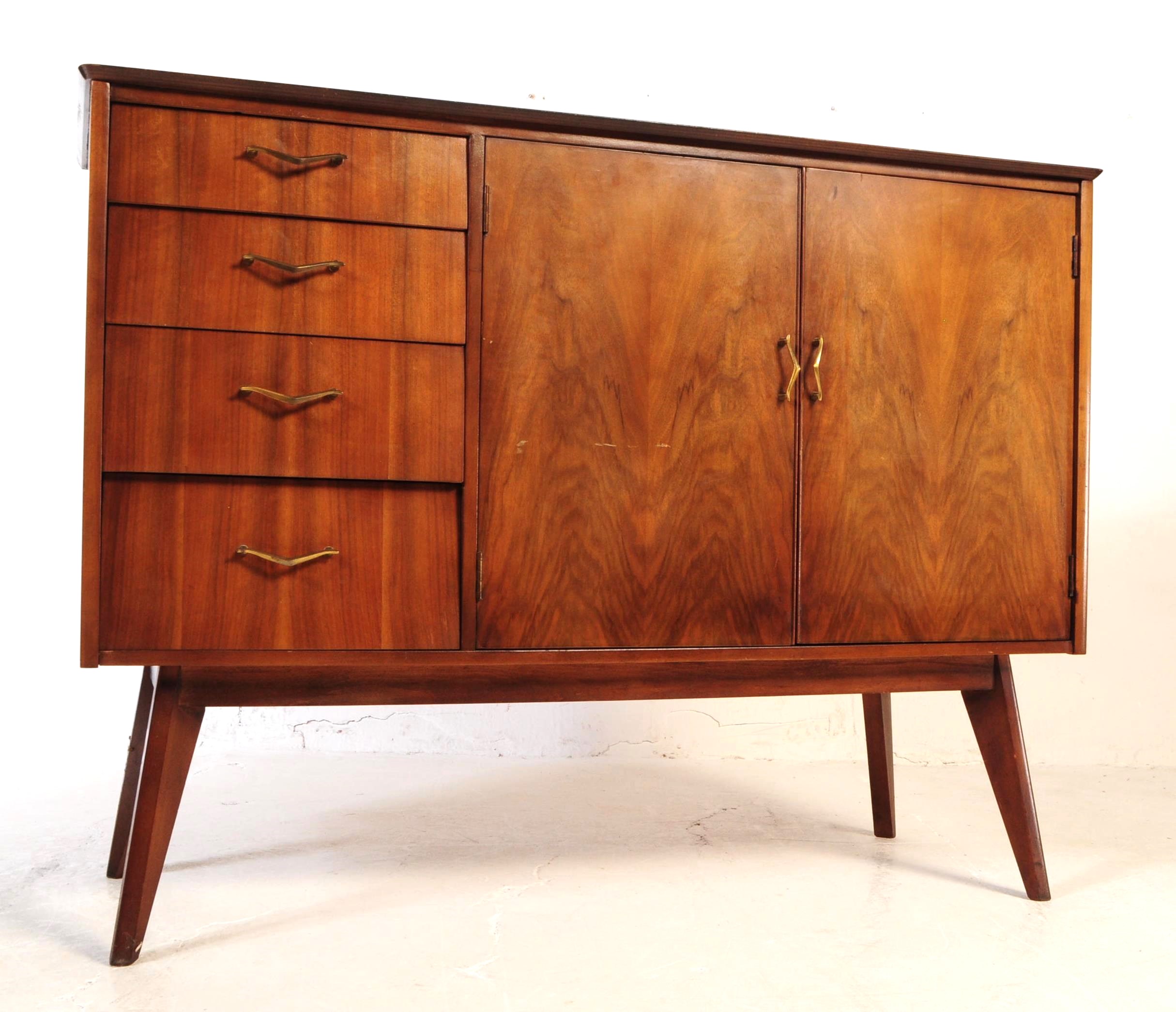 MID 20TH CENTURY WALNUT VENEER SIDEBOARD