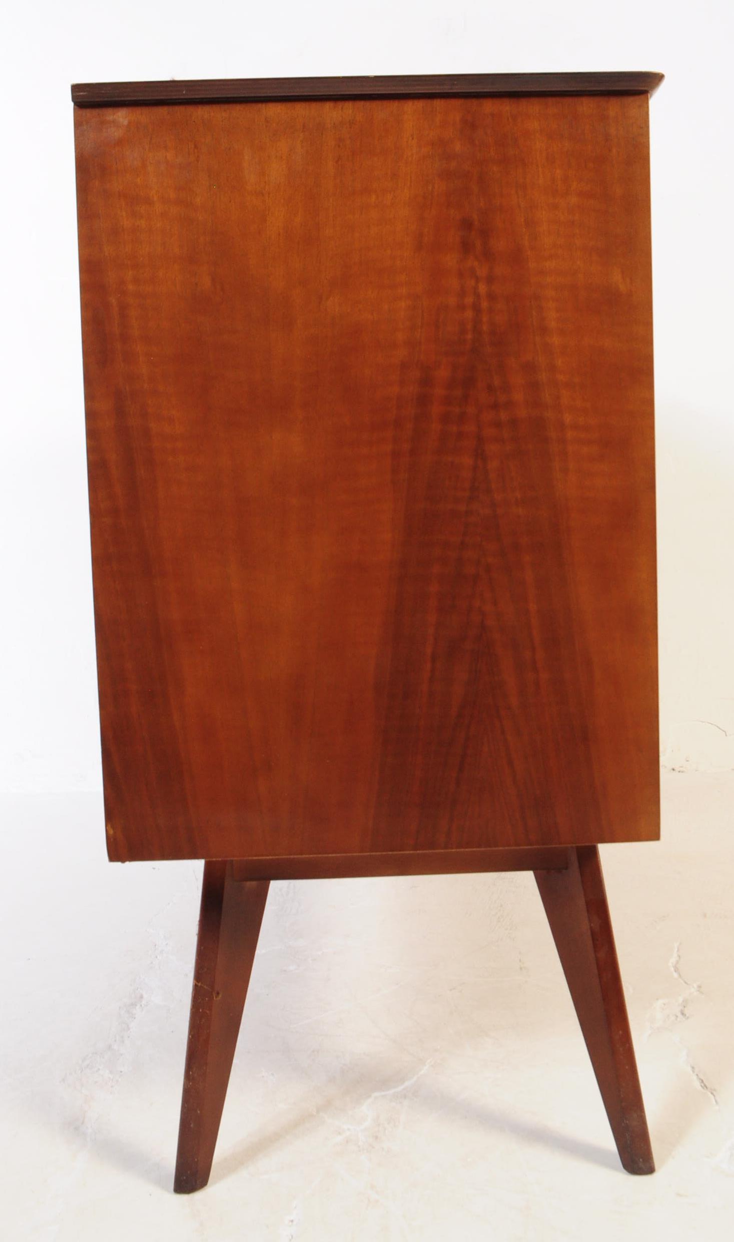 MID 20TH CENTURY WALNUT VENEER SIDEBOARD - Image 11 of 14