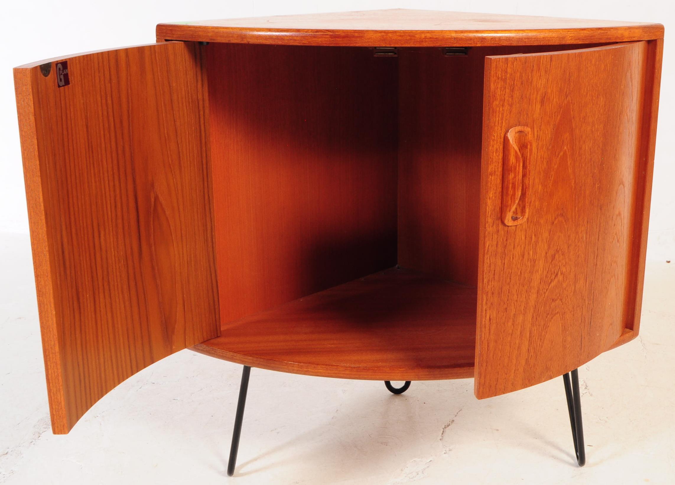 G-PLAN - MID CENTURY TEAK WOOD BEDSIDE CABINETS - Image 5 of 7