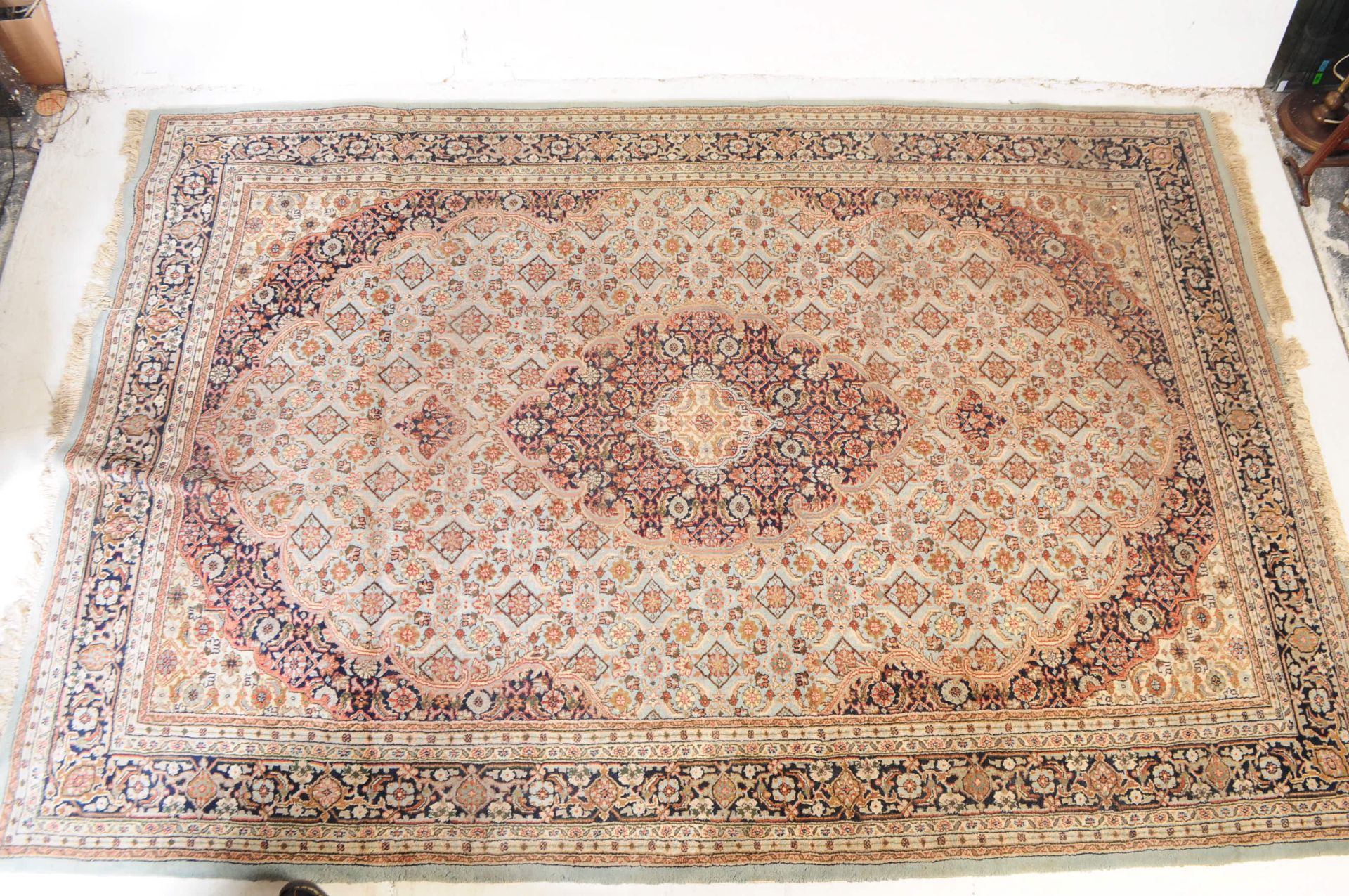 EARLY 20TH CENTURY PERSIAN ISLAMIC CARPET FLOOR RUG