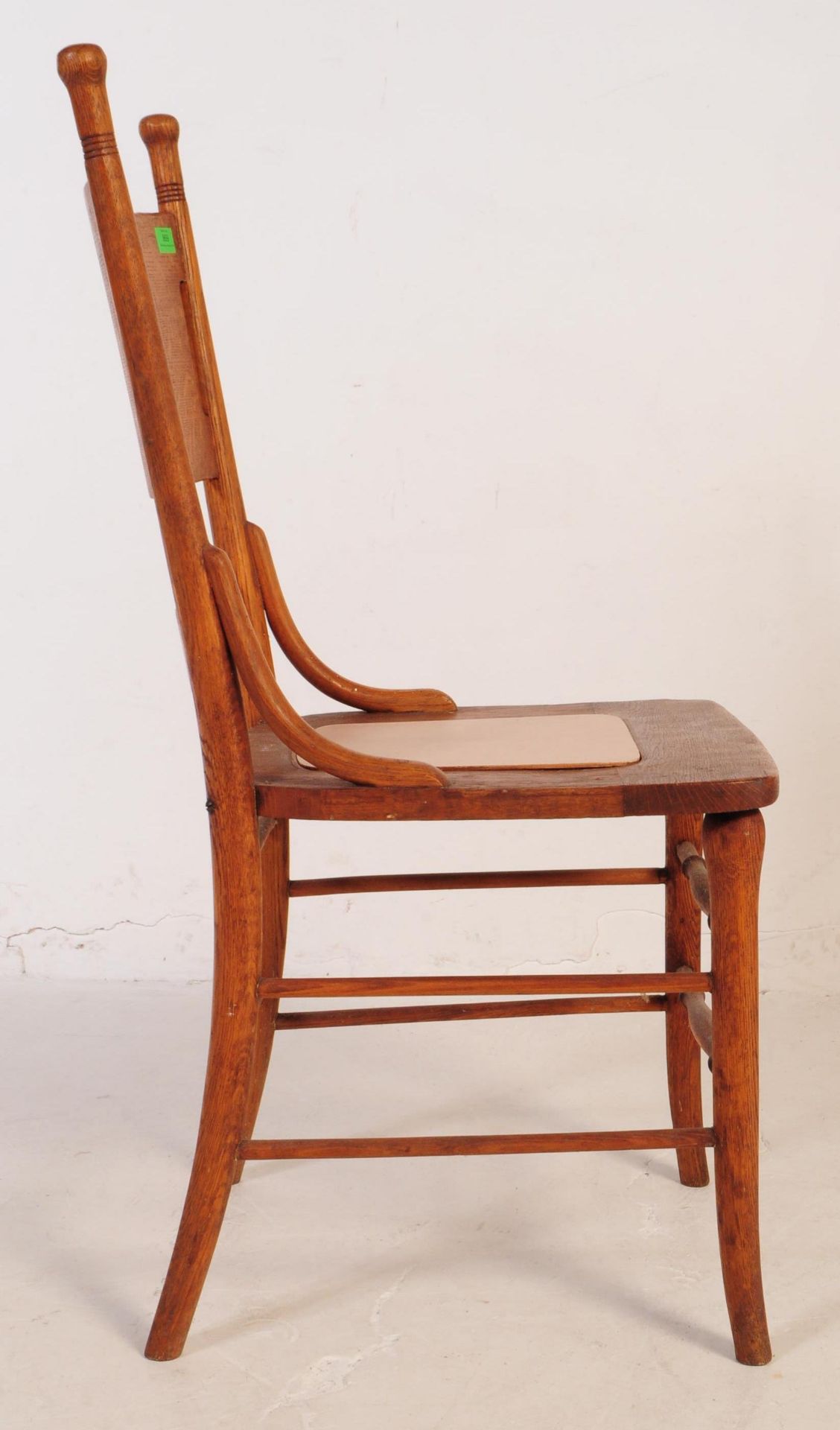 EARLY 20TH CENTURY ARTS & CRAFTS OAK HALL ARMCHAIR - Image 10 of 16