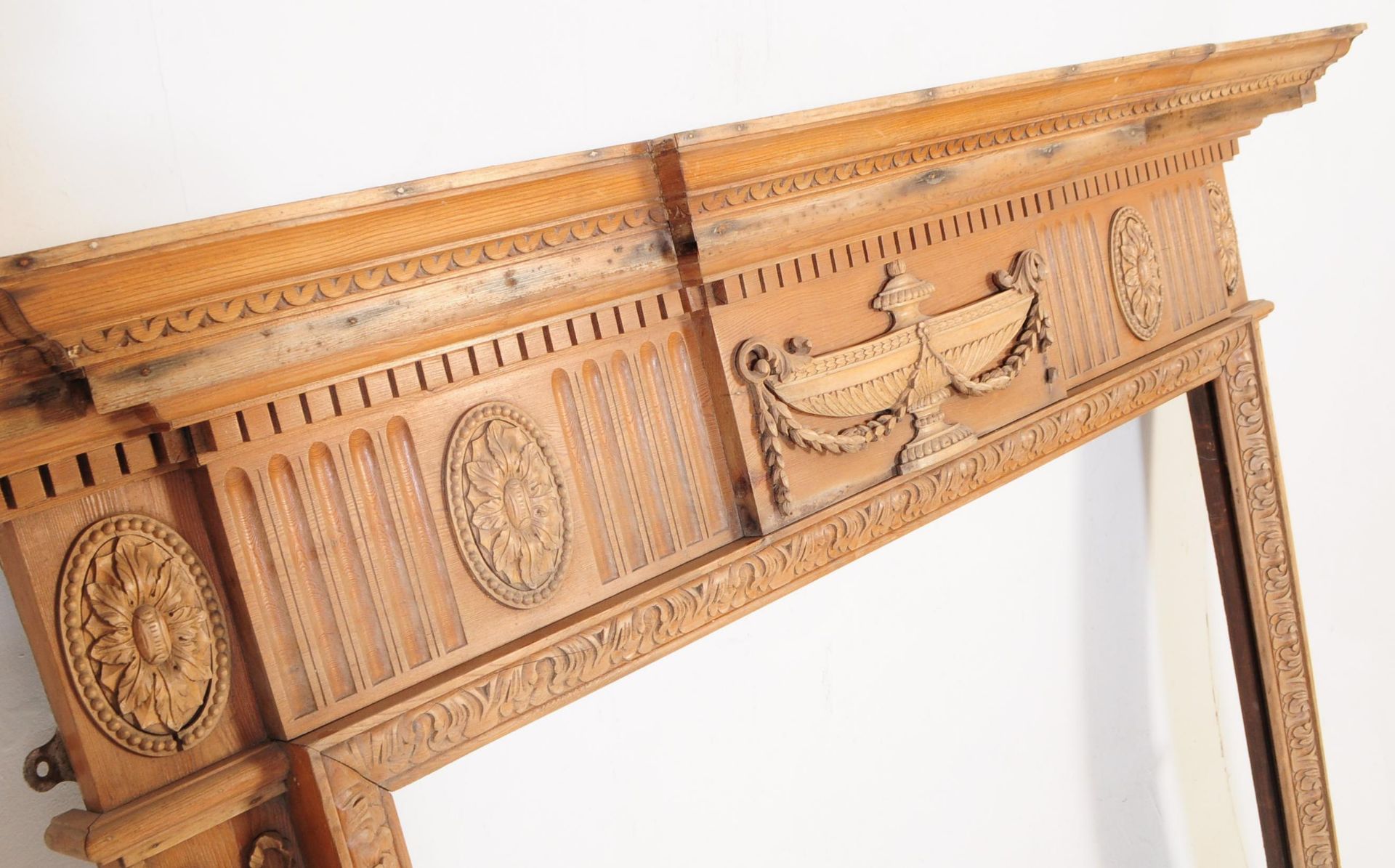 VICTORIAN 19TH CENTURY PITCH PINE CARVED FIREPLACE SURROUND - Image 2 of 5