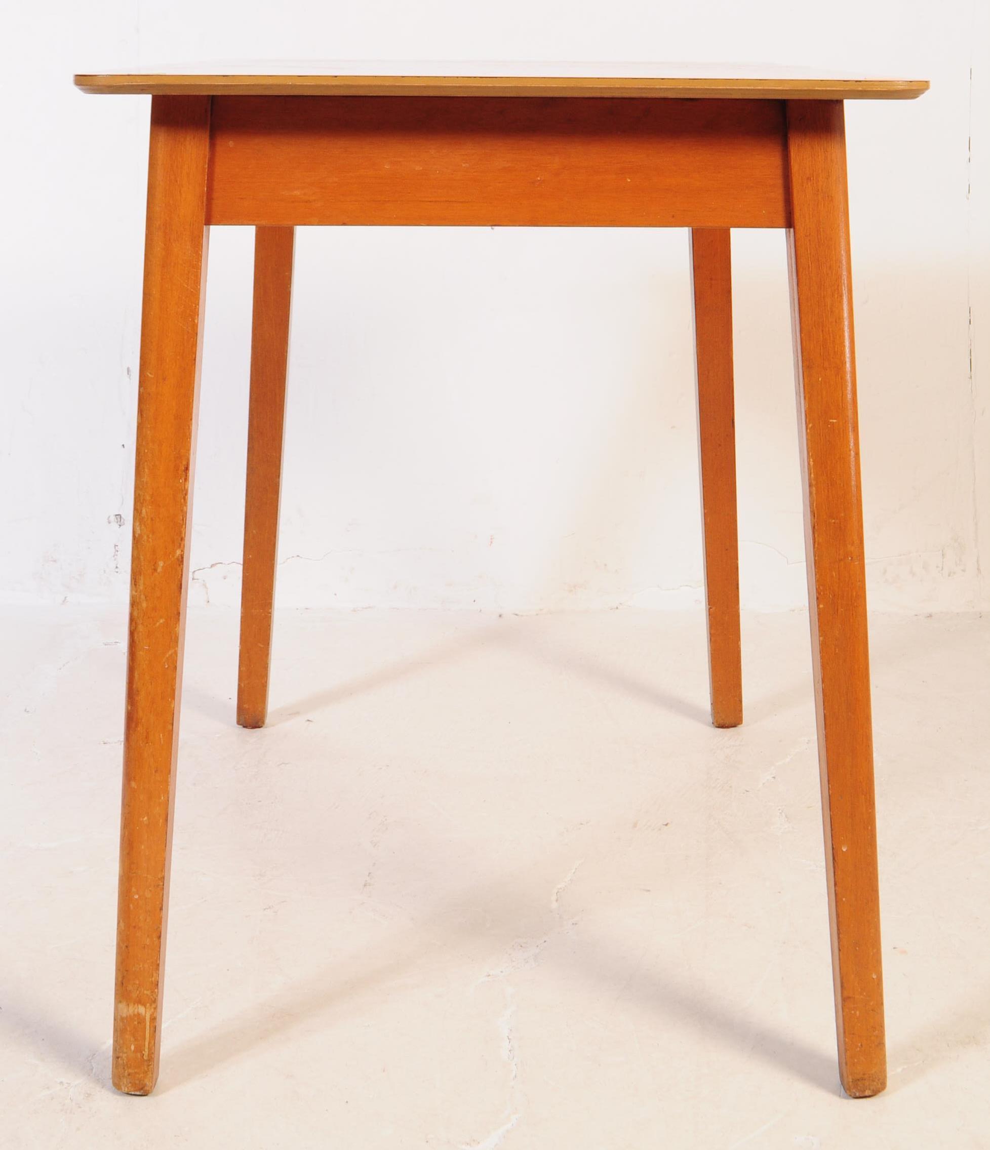 MID 20TH CENTURY FORMICA KITCHEN TABLE AND STOOLS - Image 10 of 18