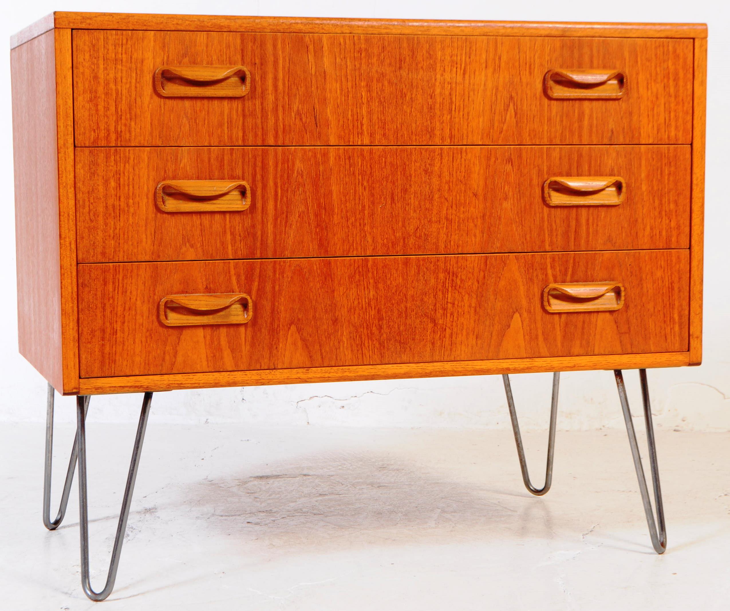 G-PLAN FRESCO - MID CENTURY CHEST OF DRAWERS