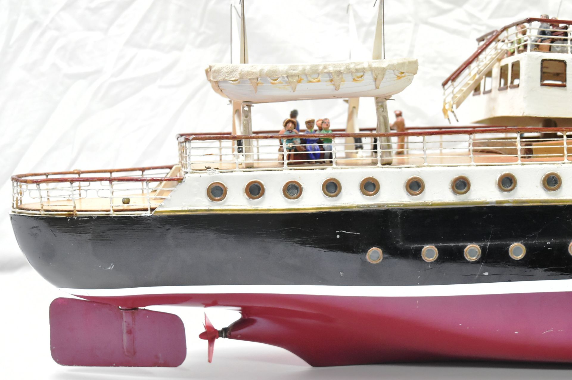 PS BRISTOL QUEEN - RICHARD WEBB HAND BUILT PADDLEBOAT MODEL - Image 6 of 6