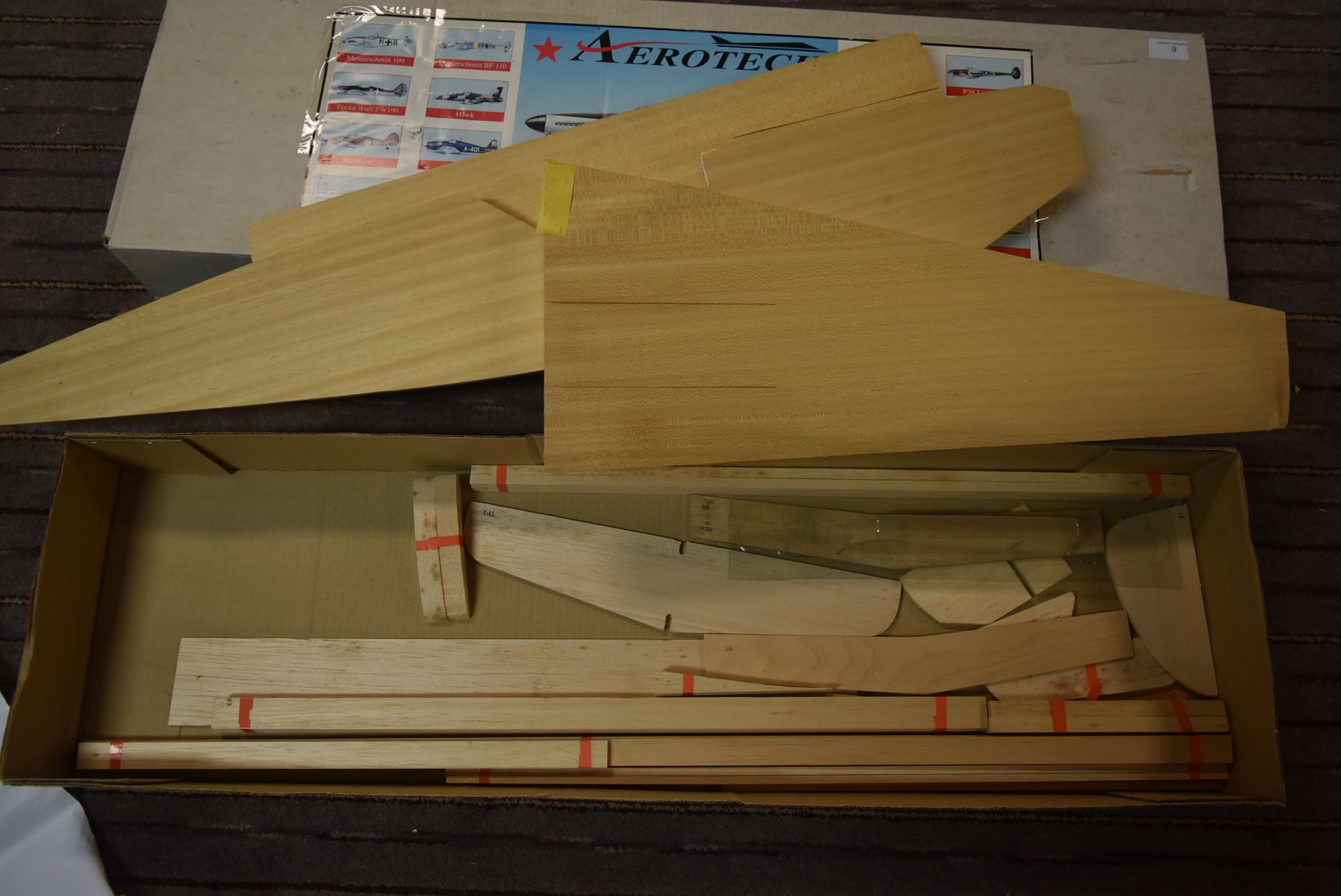 AEROTECH PROFILE SERIES - MODEL PLANE KIT - Image 3 of 3