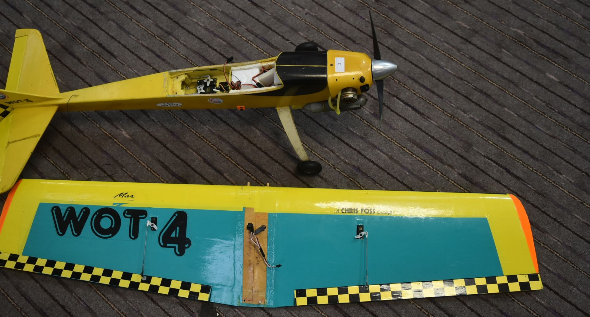 CHRIS FOSS WOT 4 MK3 RC MODEL PLANE - Image 3 of 4