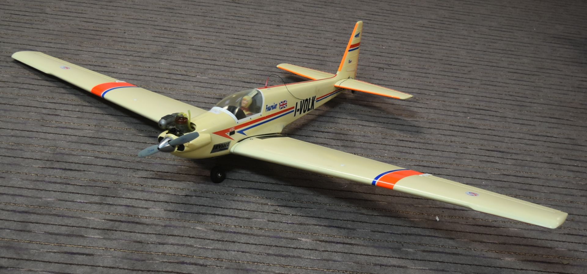 FOURNIER RF4 - RADIO CONTROL MODEL PLANE