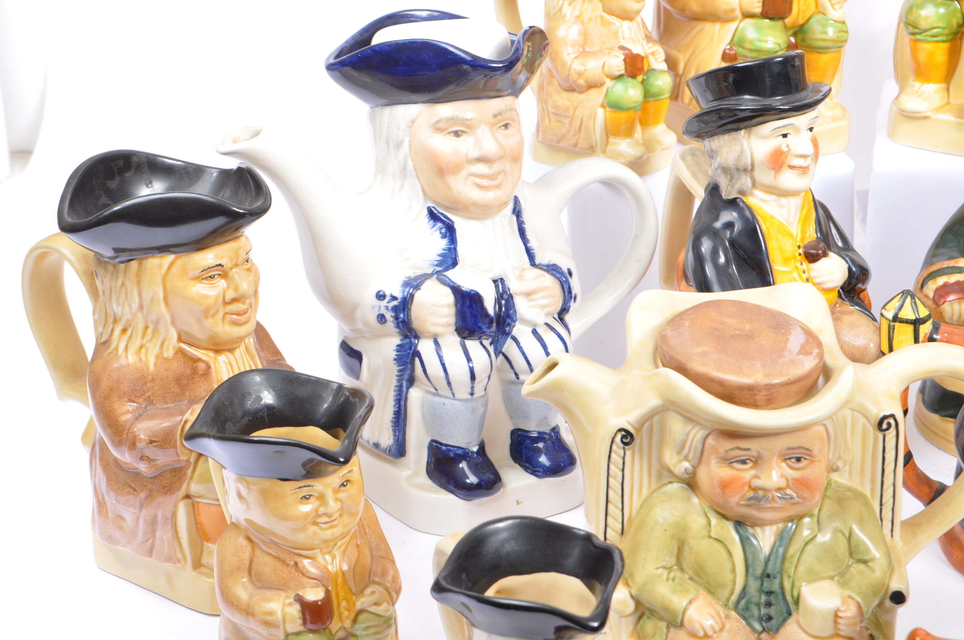 COLLECTION OF TWENTY ONE 20TH CENTURY CERAMIC TOBY JUGS - Image 4 of 13