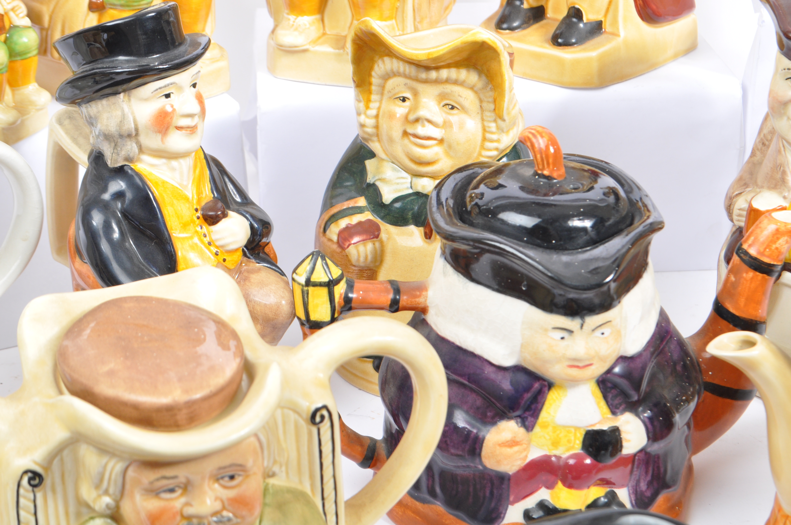 COLLECTION OF TWENTY ONE 20TH CENTURY CERAMIC TOBY JUGS - Image 10 of 13