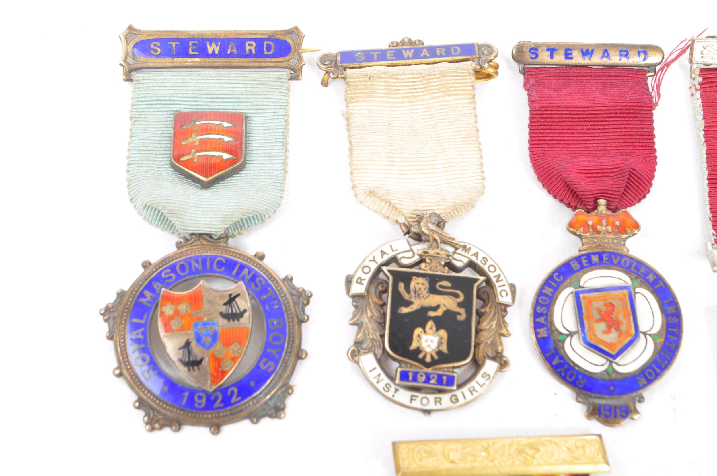 COLLECTION OF VINTAGE 20TH CENTURY SILVER MASONIC MEDALS - Image 2 of 7