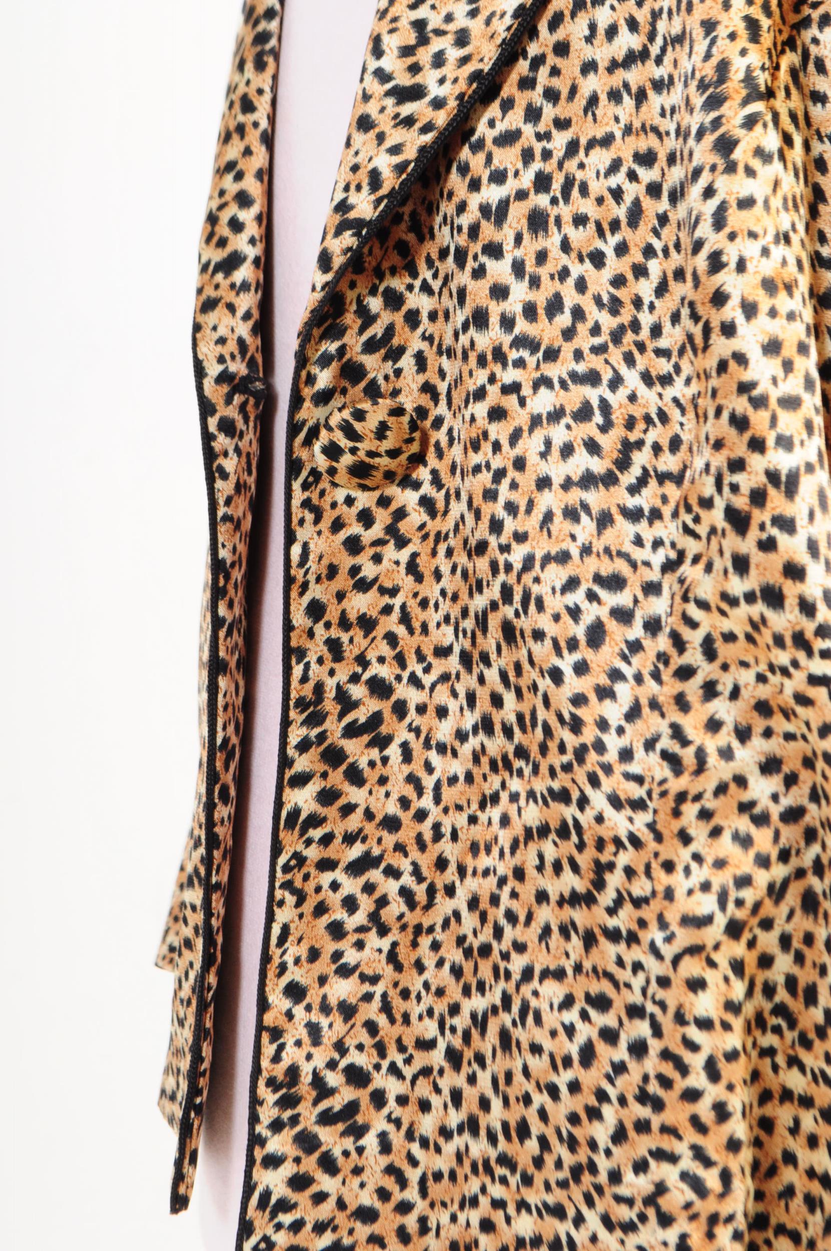 VINTAGE JAEGER SILK LEOPARD PRINT BLAZER - Image 5 of 7