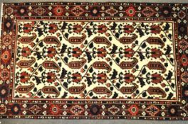 CENTRAL PERSIAN BAKHTIAR CARPET RUG