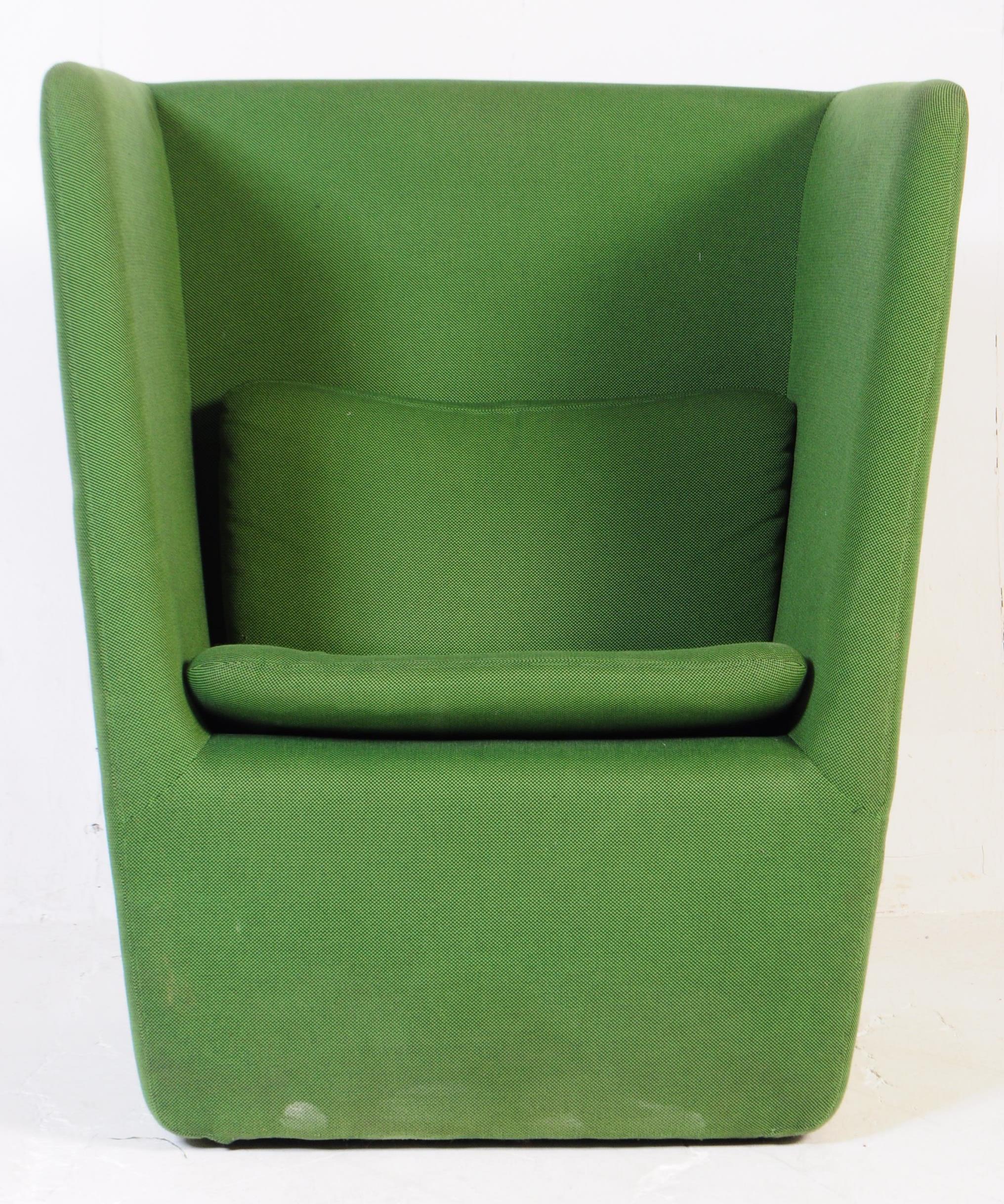 CONTEMPORARY MODUS COCOON WRAP AROUND ARMCHAIR - Image 3 of 4