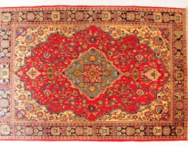 LARGE CENTRAL PERSIAN ISFAHAN RUG