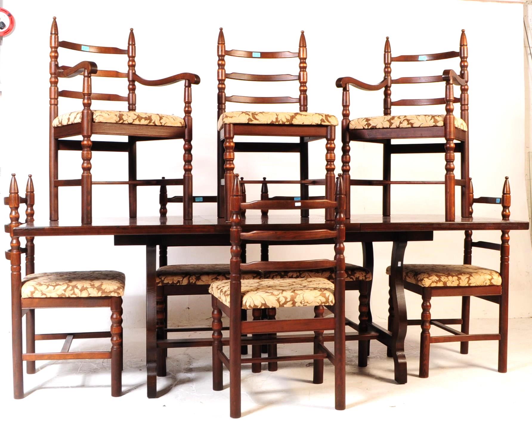 1970S YOUNGER EXTENDING DINING TABLE WITH EIGHT MATCHING CHAIRS - Image 2 of 5