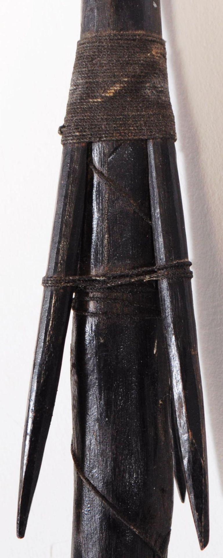 EARLY 20TH CENTURY AFRICAN FISHING SPEAR - Image 3 of 4