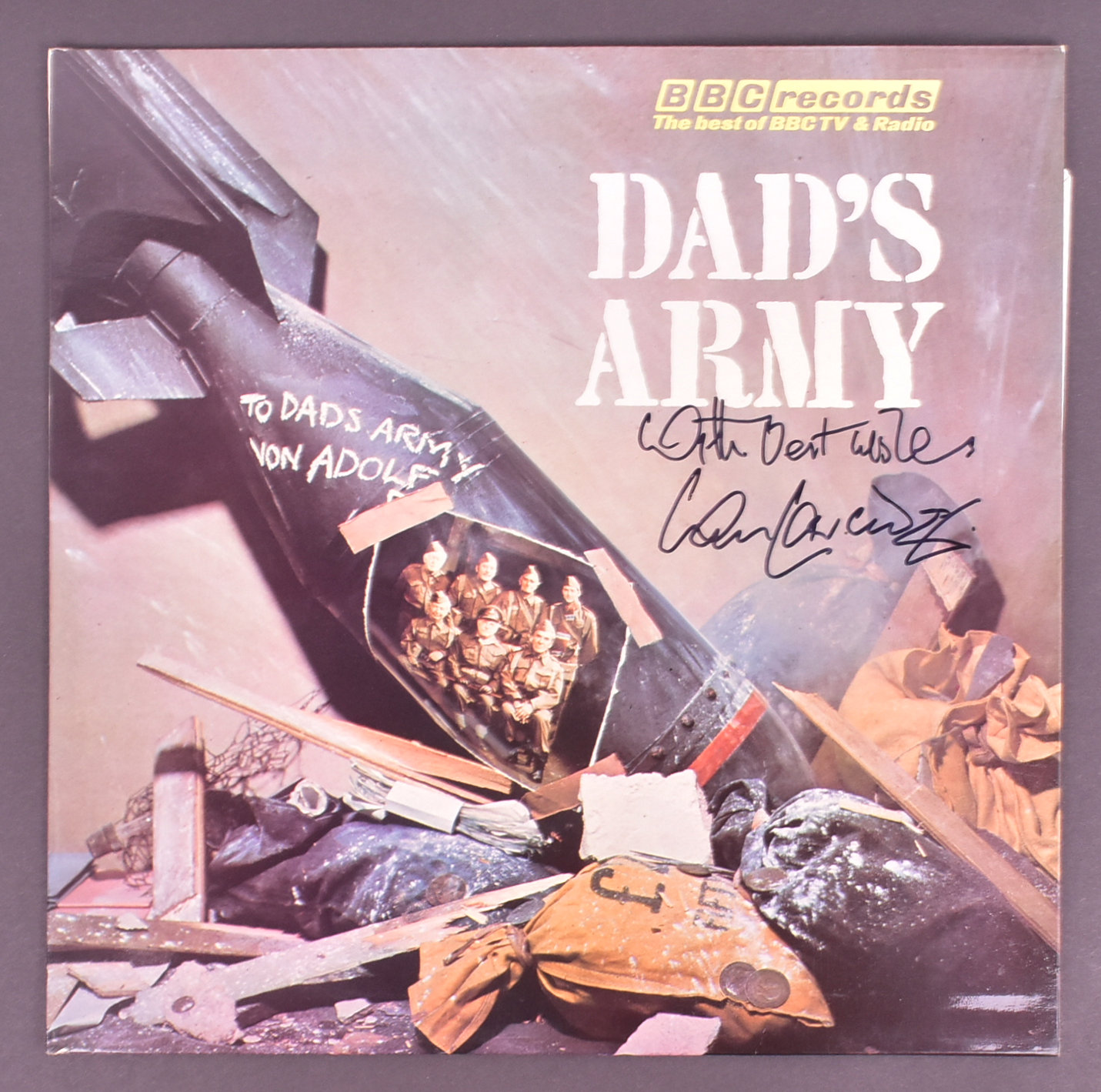 DAD'S ARMY - IAN LAVENDER - AUTOGRAPHED VINTAGE VINYL LP - Image 3 of 4