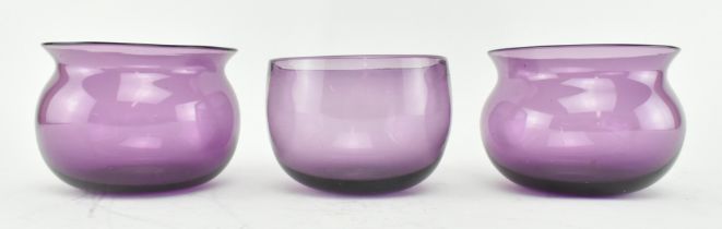 THREE EARLY 19TH CENTURY AMETHYST FINGER BOWLS INCLUDING A PAIR
