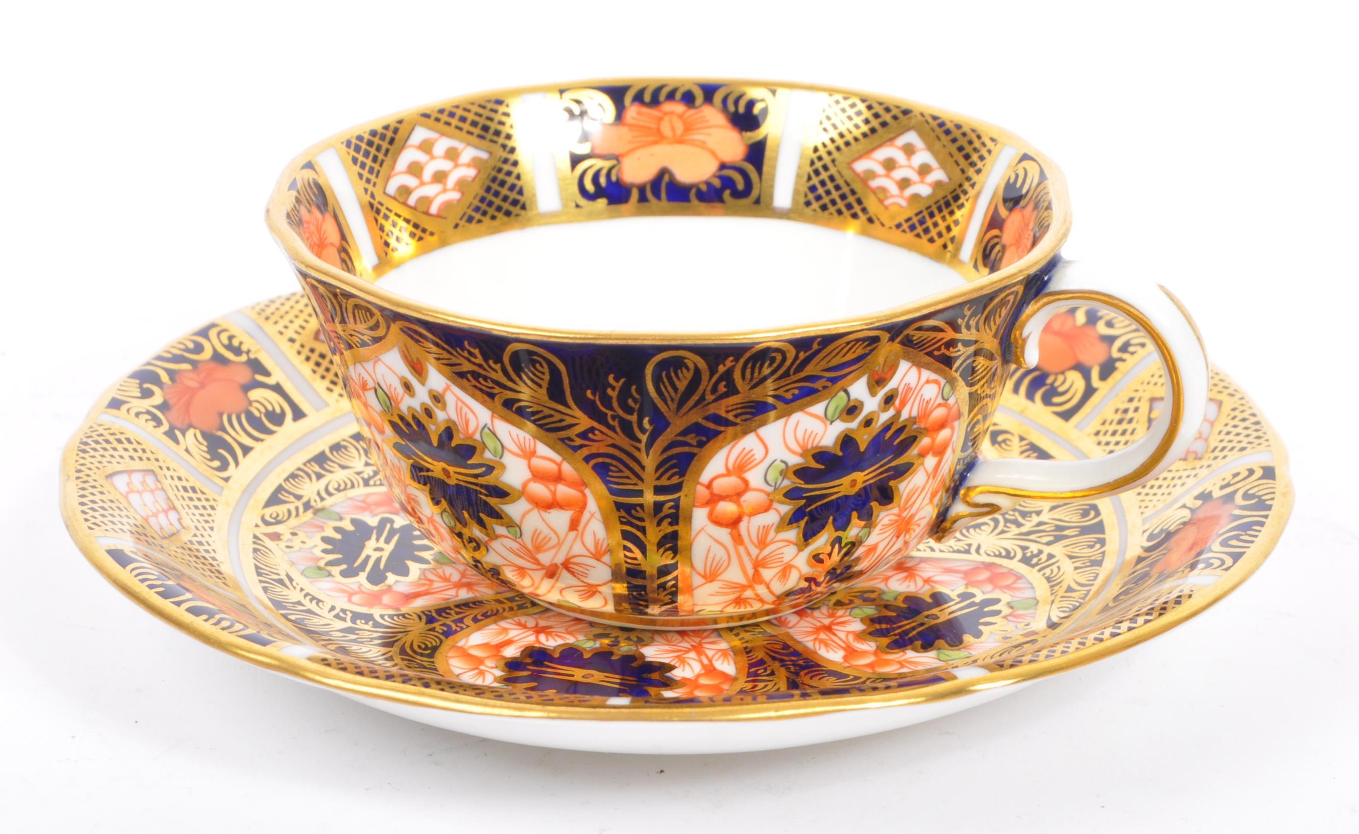 COLLECTION OF ROYAL CROWN DERBY IMARI PATTERN CHINA EXAMPLES - Image 3 of 5