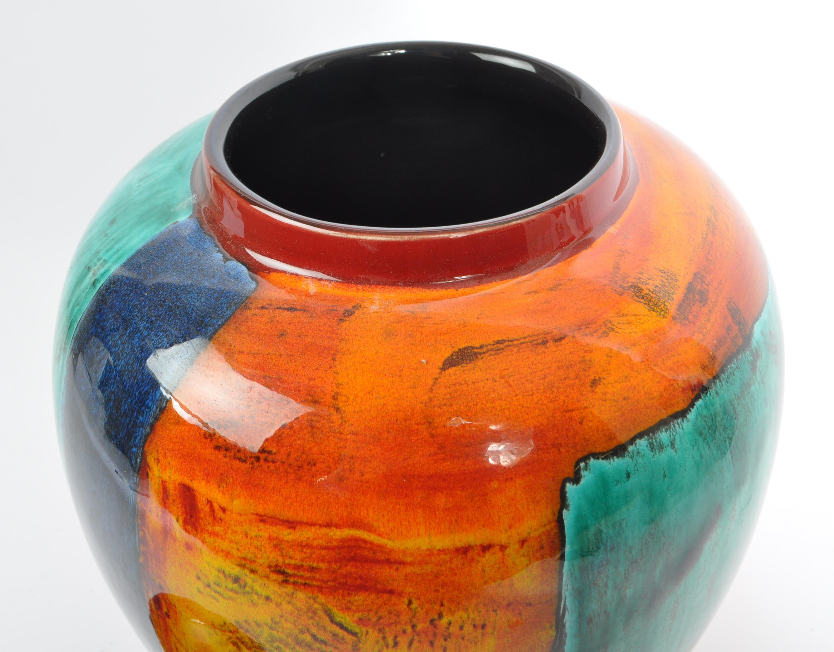 POOLE POTTERY - LARGE CONTEMPORARY GINGER JAR W/ COVER - Image 5 of 7