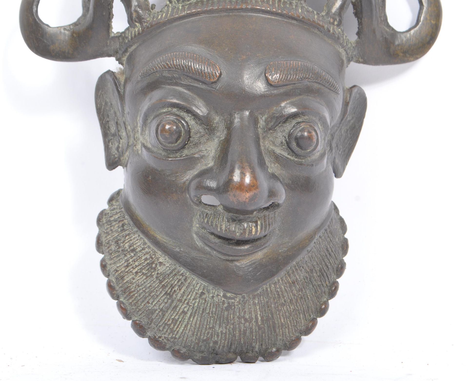 20TH CENTURY NORTH AFRICAN BRONZE MASK - Image 3 of 5