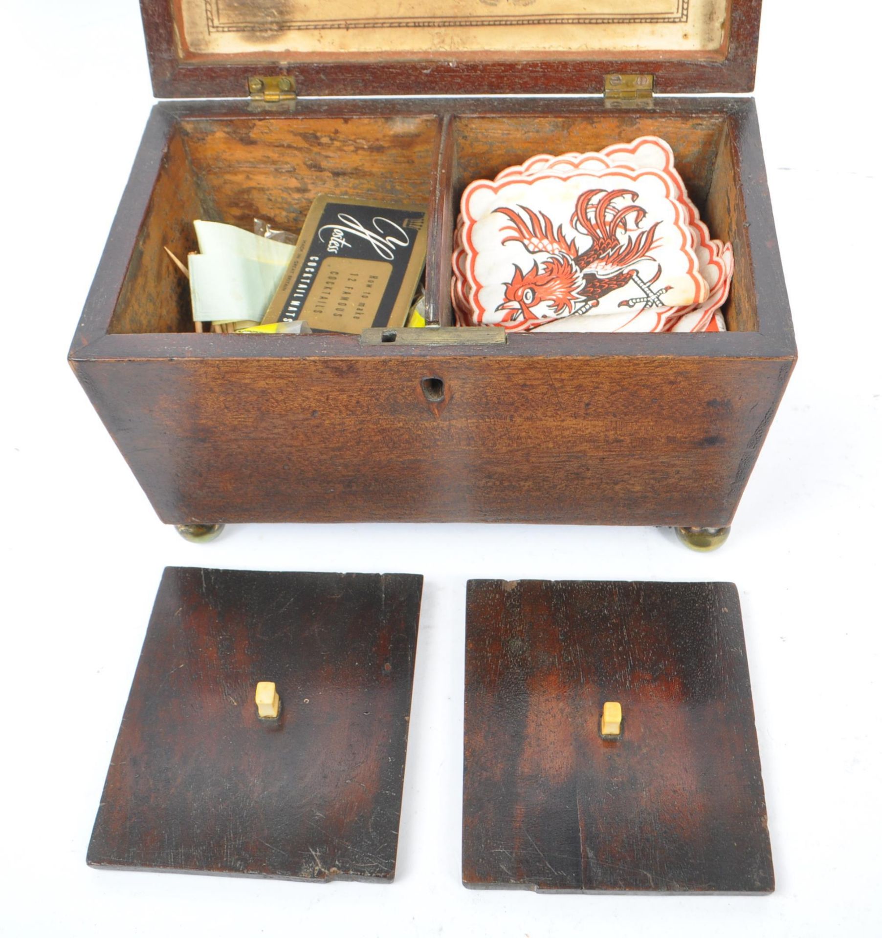 19TH CENTURY TEA CADDY WITH LATER OAK WOOD WRITING SLOPE - Bild 4 aus 9