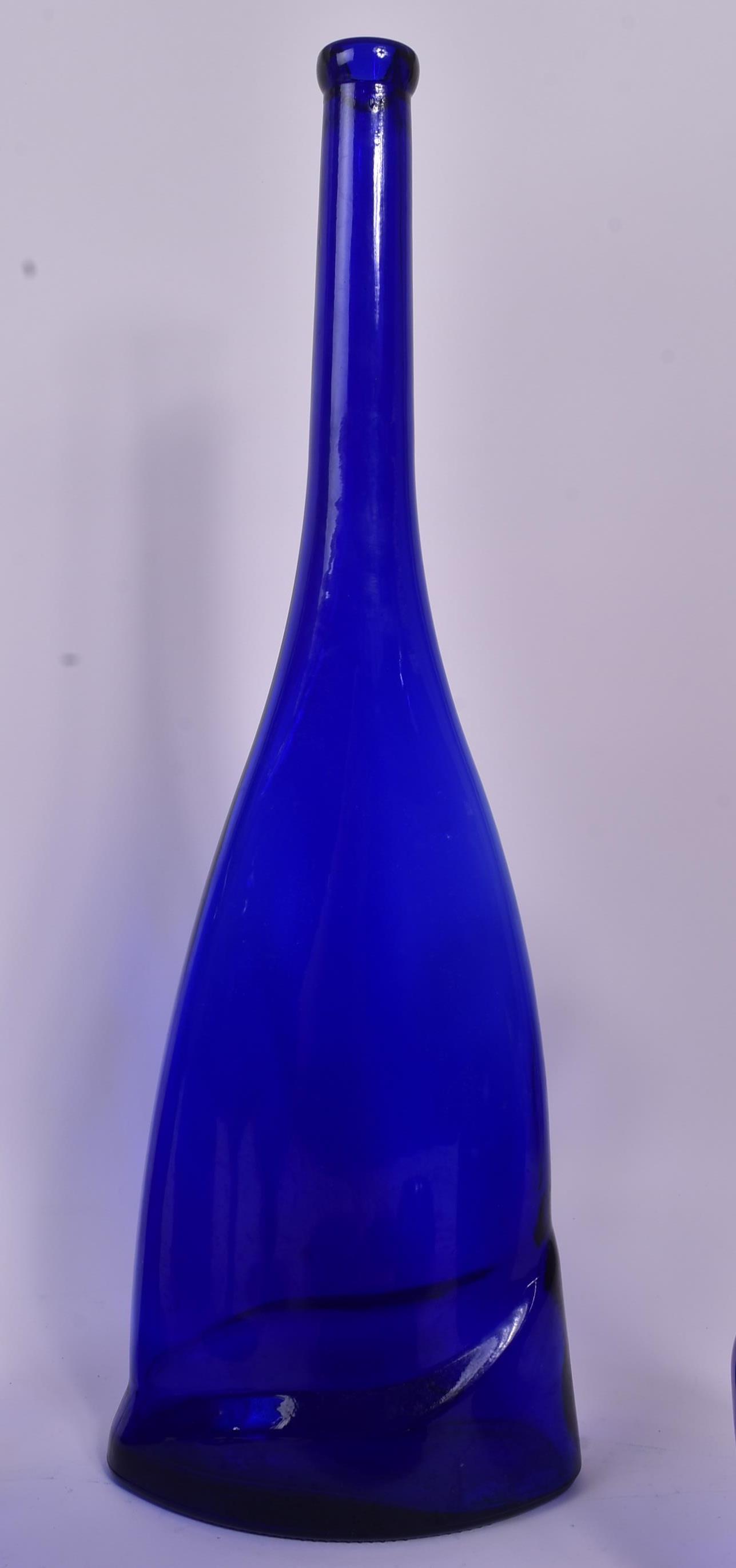 COLLECTION OF 20TH CENTURY BRISTOL BLUE GLASS - Image 5 of 6