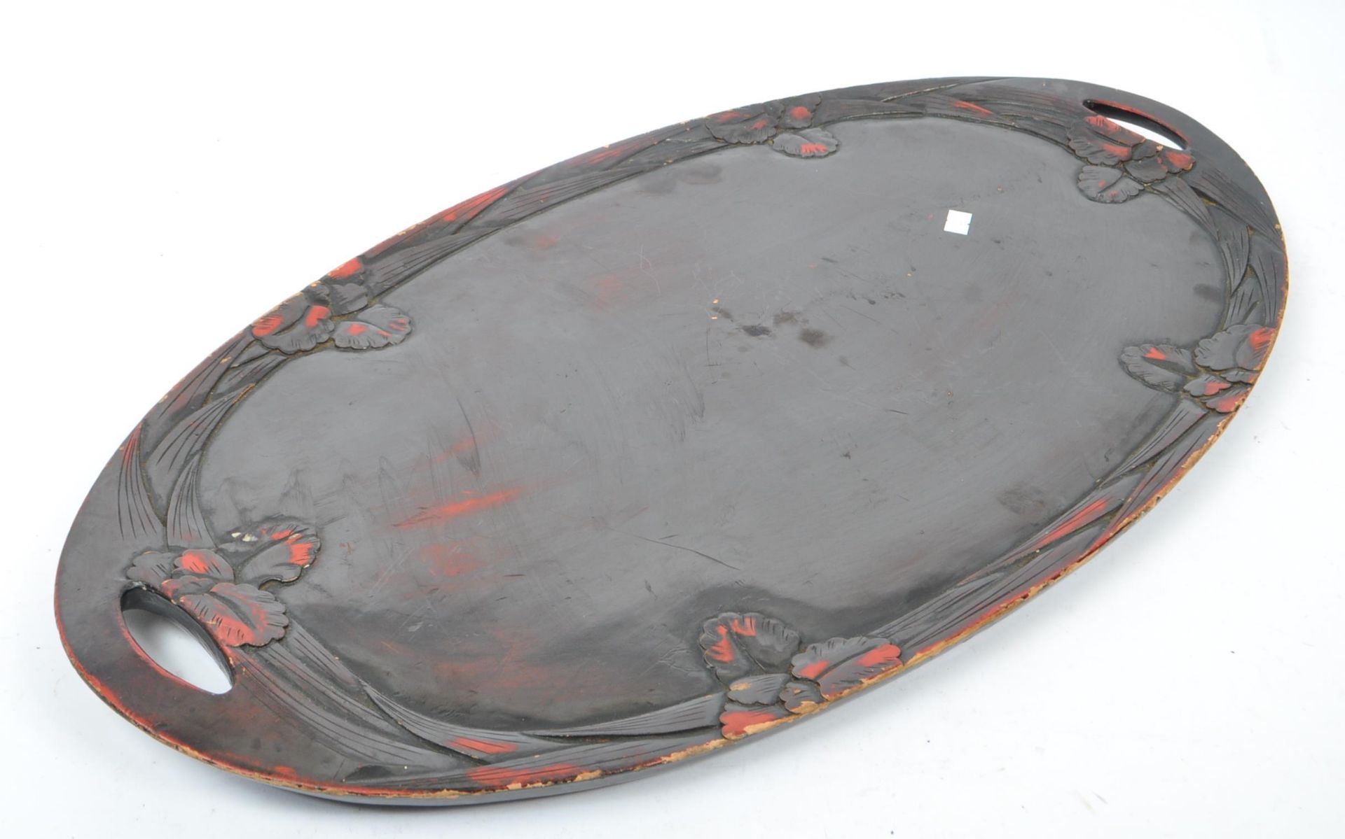 VINTAGE 20TH CENTURY CHINESE LACQUERED SERVING TRAY
