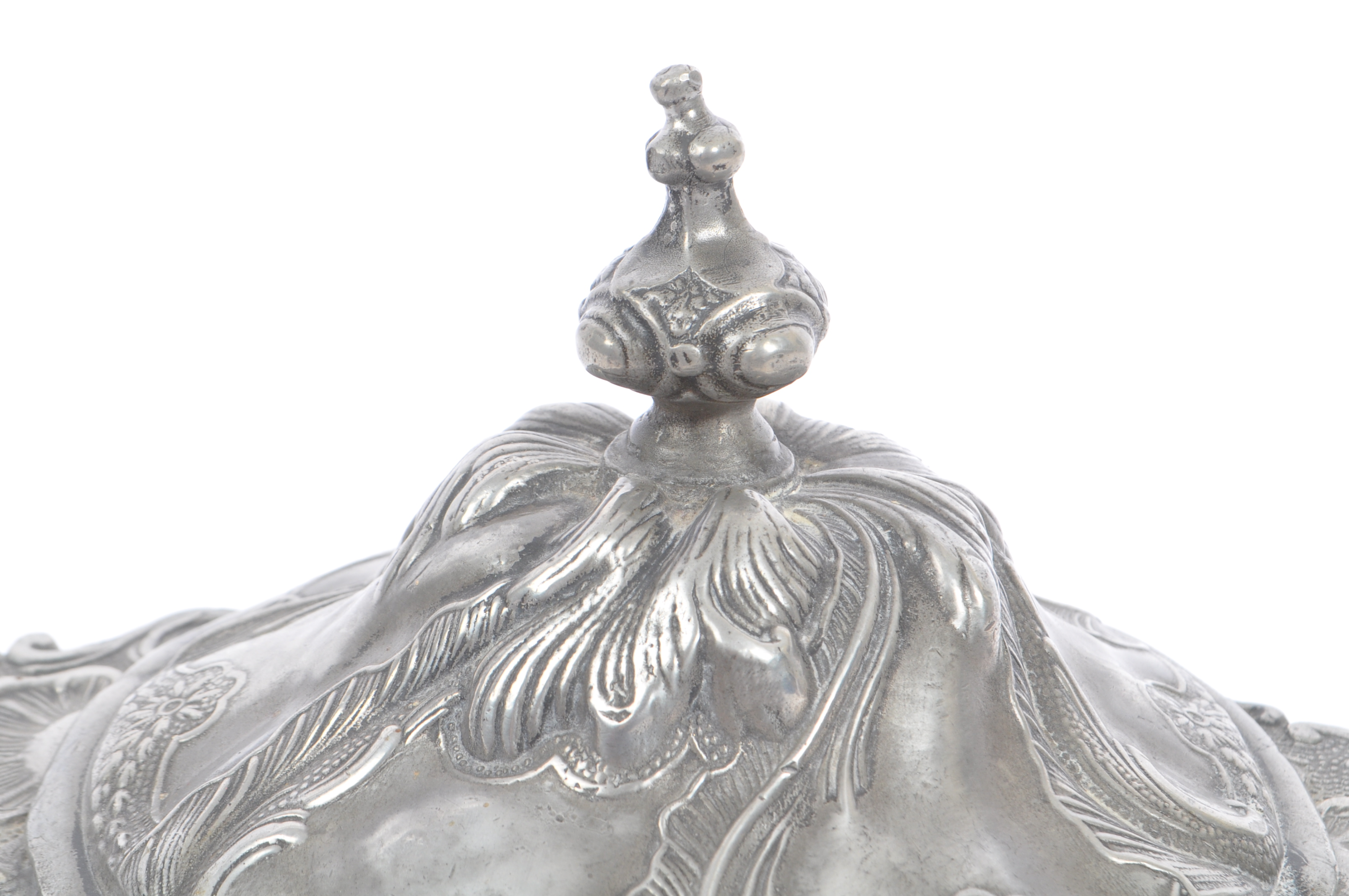 19TH CENTURY ART NOUVEAU LIDDED PEWTER POT - Image 5 of 7