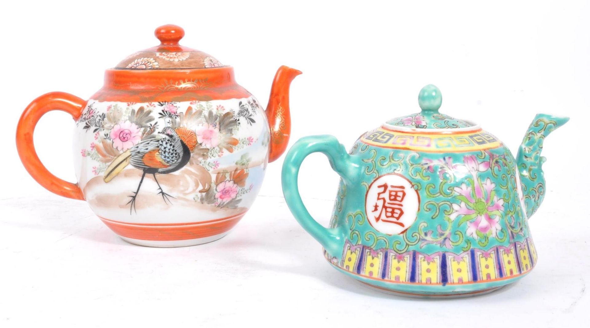 1920S CHINESE TEAPOT WITH ACCOMPANYING JAPANESE TEAPOT