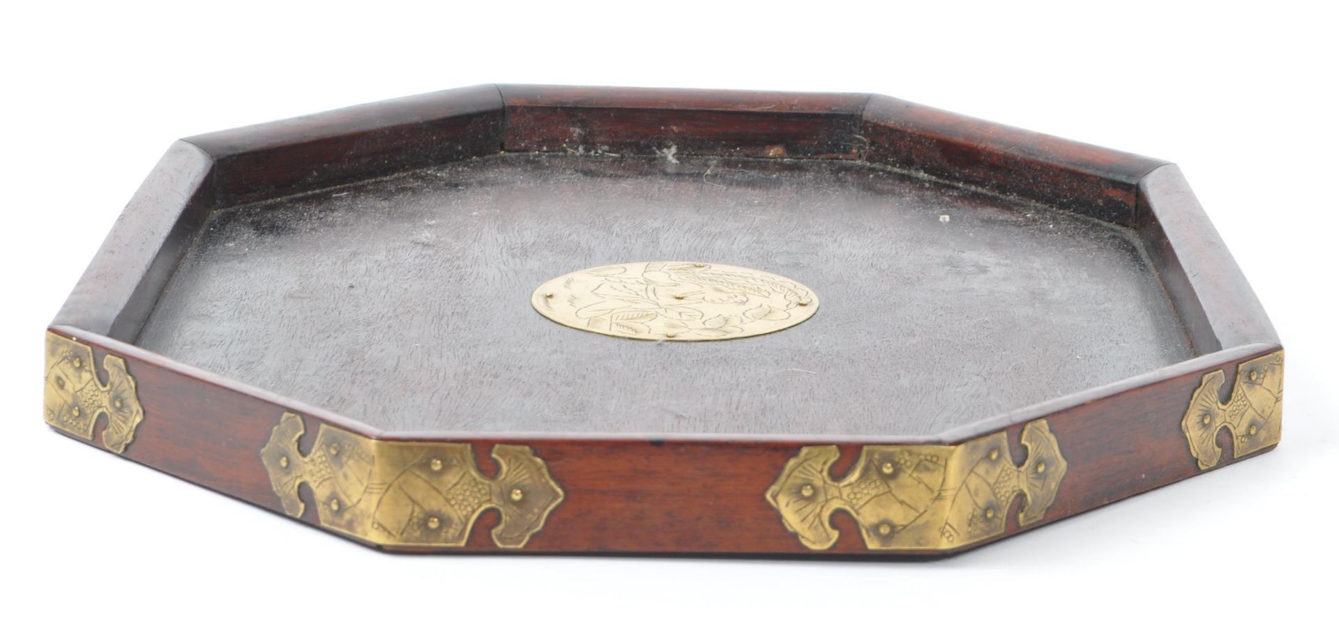 19TH / EARLY 20TH CENTURY CHINESE BRASS MOUNTED TRAY - Image 3 of 6