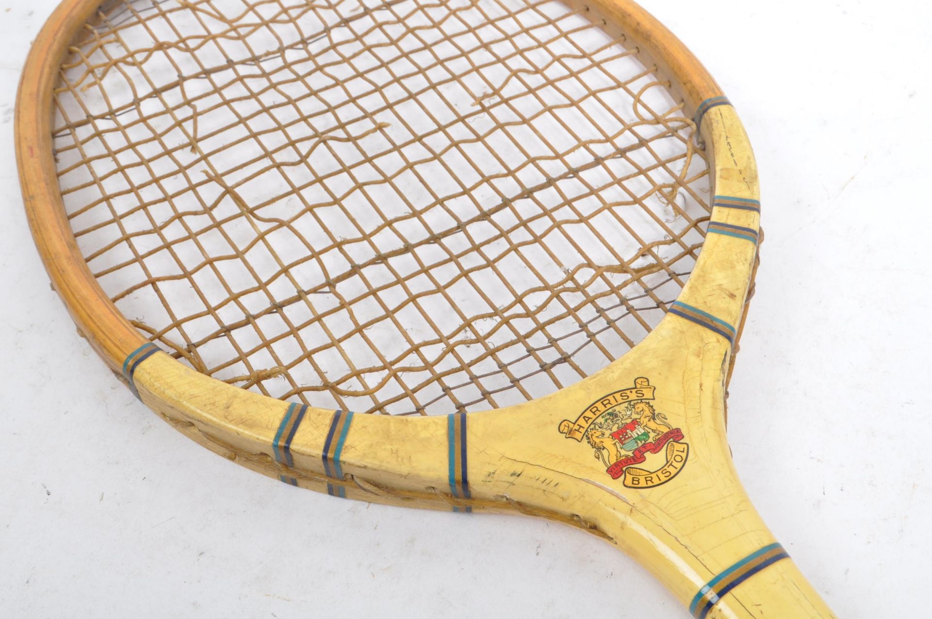 TWO MID 20TH CENTURY BRISTOLIAN TENNIS RACKETS - Bild 3 aus 5