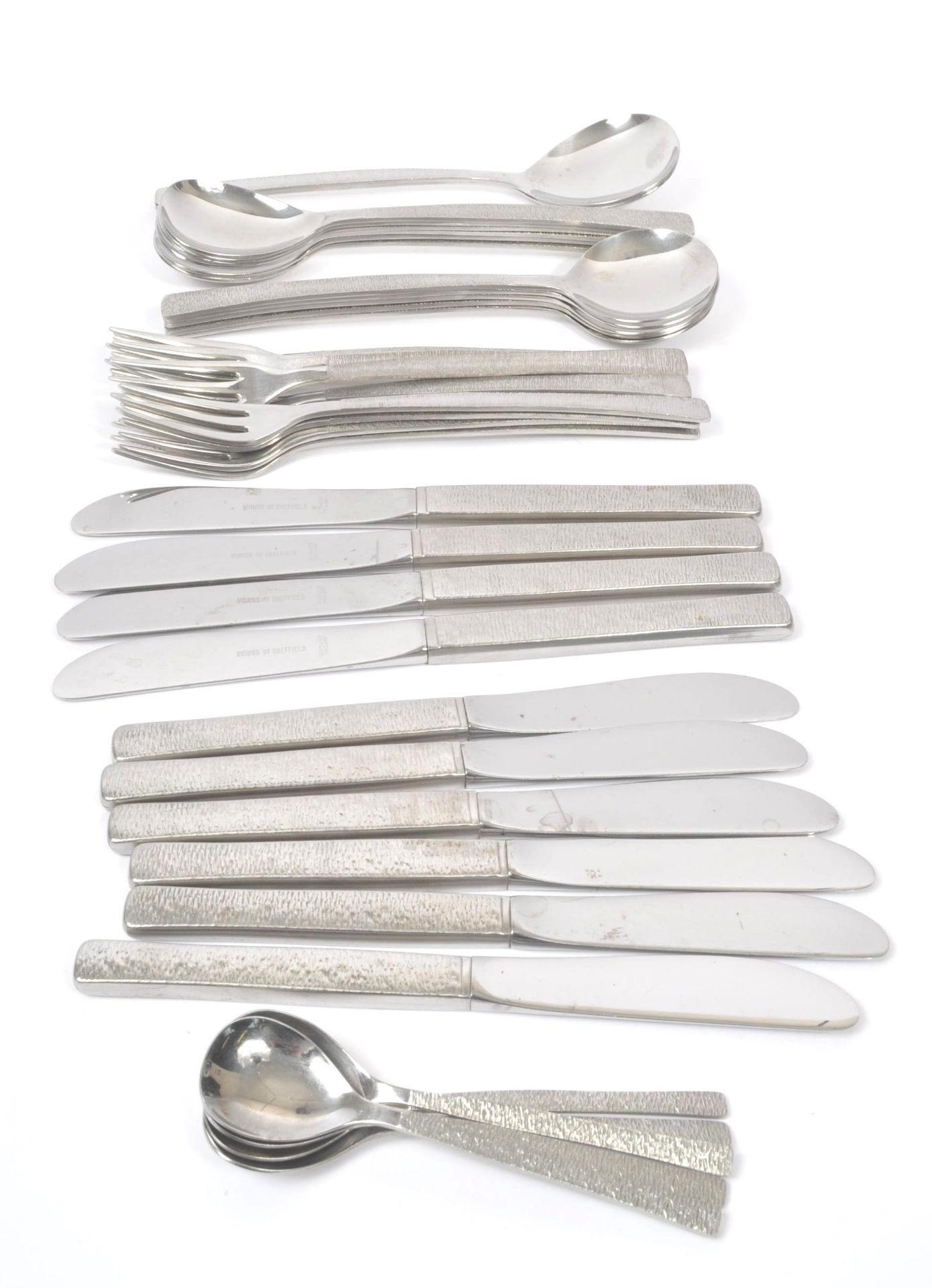 COLLECTION OF VINERS OF SHEFFIELD BARK EFFECT CUTLERY