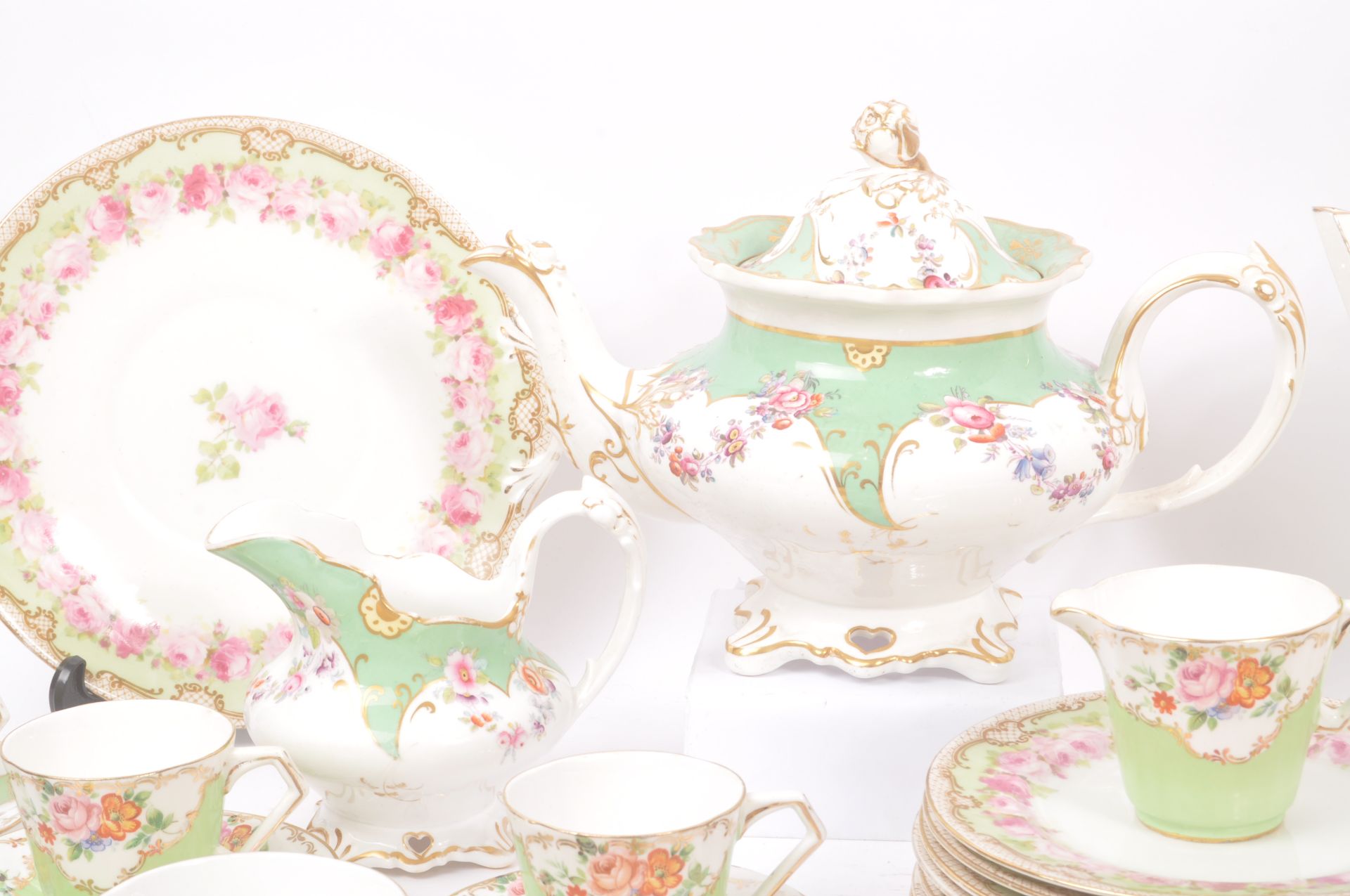 ROYAL DOULTON / LONGTON - DINNER / TEA SERVICE PINK ROSE - Bild 9 aus 14