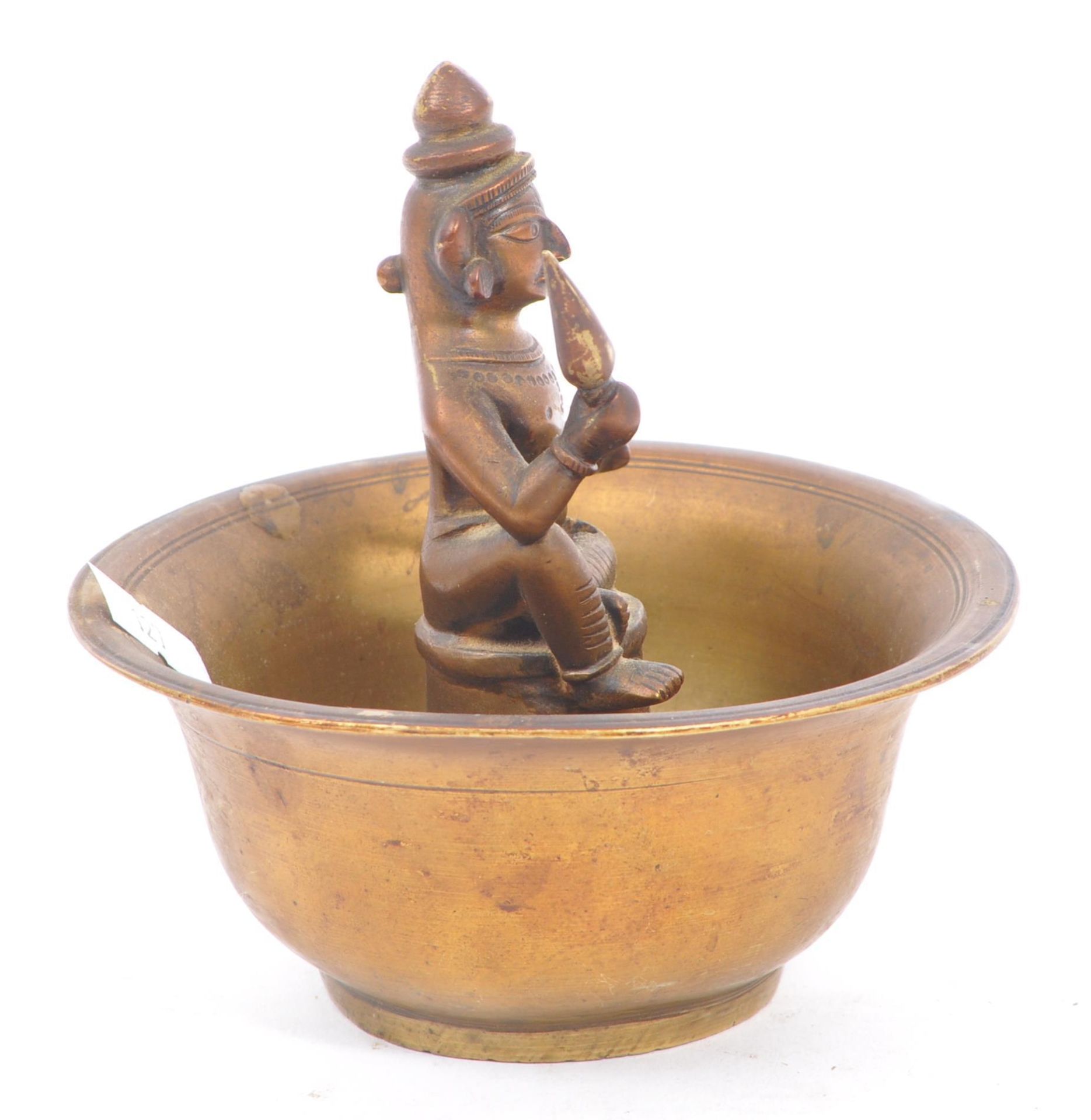 EARLY 20TH CENTURY INDIAN BRONZE BOWL INCENSE BURNER - Image 2 of 7