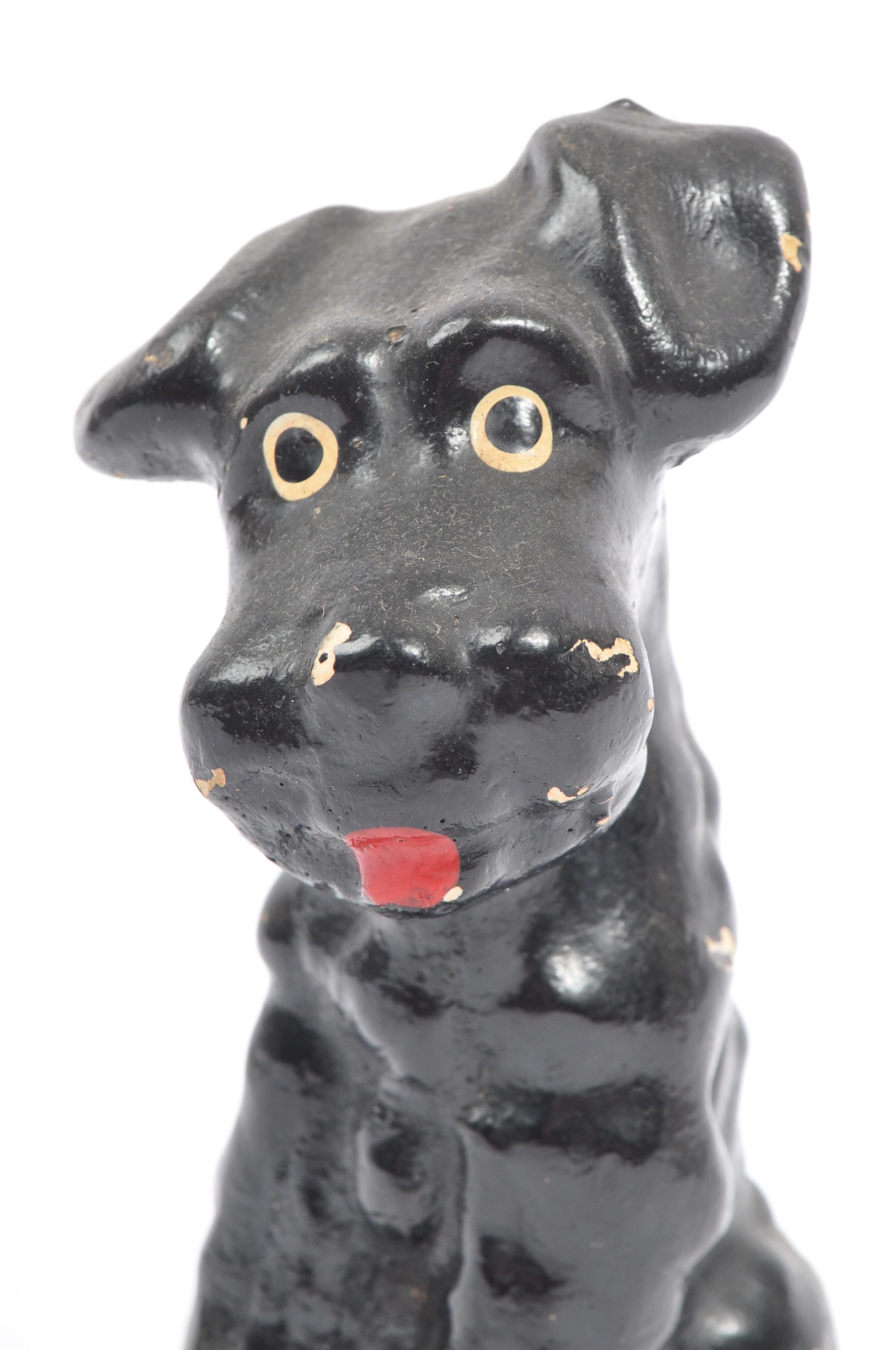 1950S CERAMIC BLACK SEATED TERRIER SCOTTIE DOG FIGURINE - Image 5 of 6