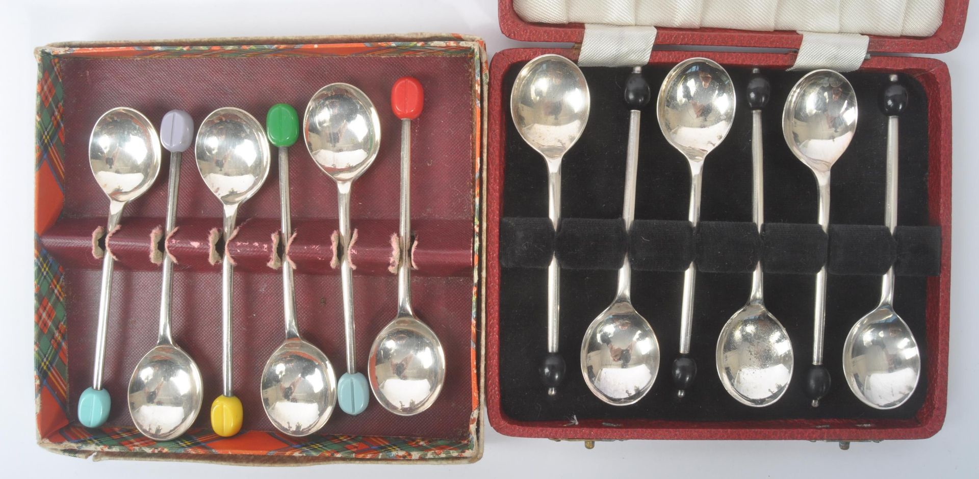 COLLECTION OF ART DECO PIECES TO INCLUDE COFFEE SPOON SETS - Bild 2 aus 9