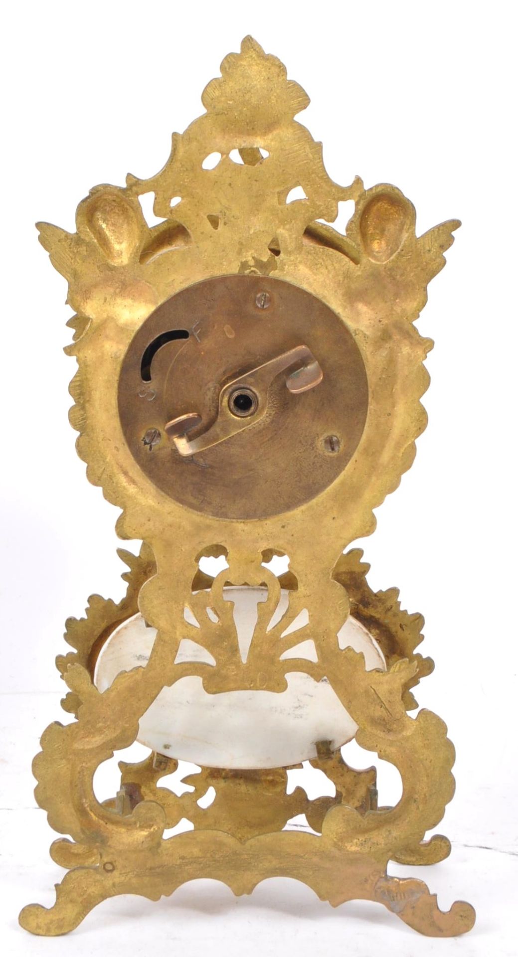 GILT METAL CONTINENTAL MANTEL CLOCK WITH COURTING SCENE - Image 5 of 6