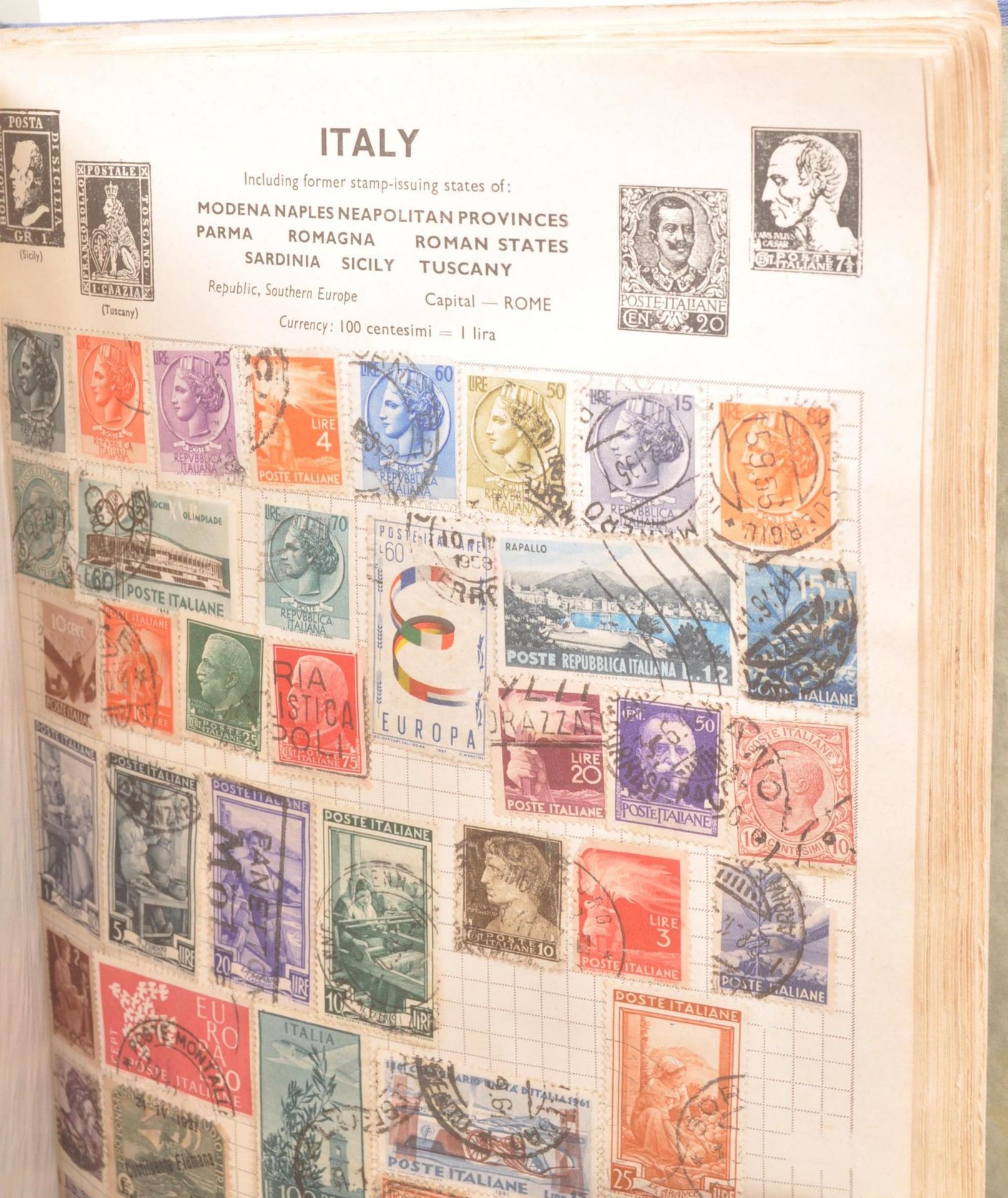 COLLECTION OF BRITISH & FOREIGN STAMPS / PRESENTATION PACKS - Image 3 of 8
