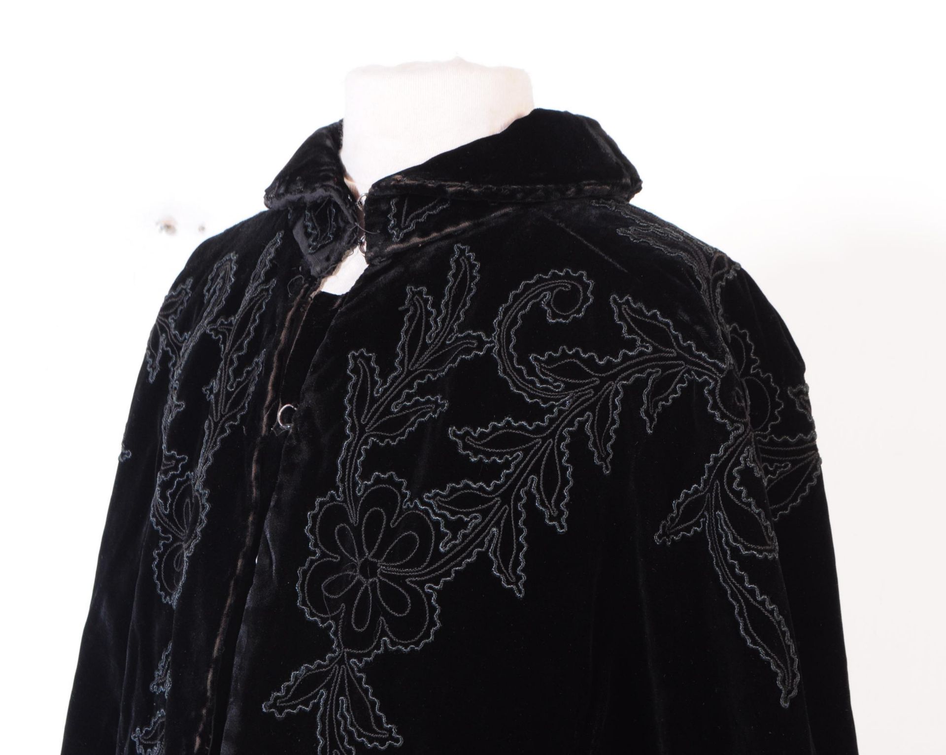 TWO VICTORIAN CLOTHING ITEMS - VELVET CAPE & SHIRT - Image 11 of 12