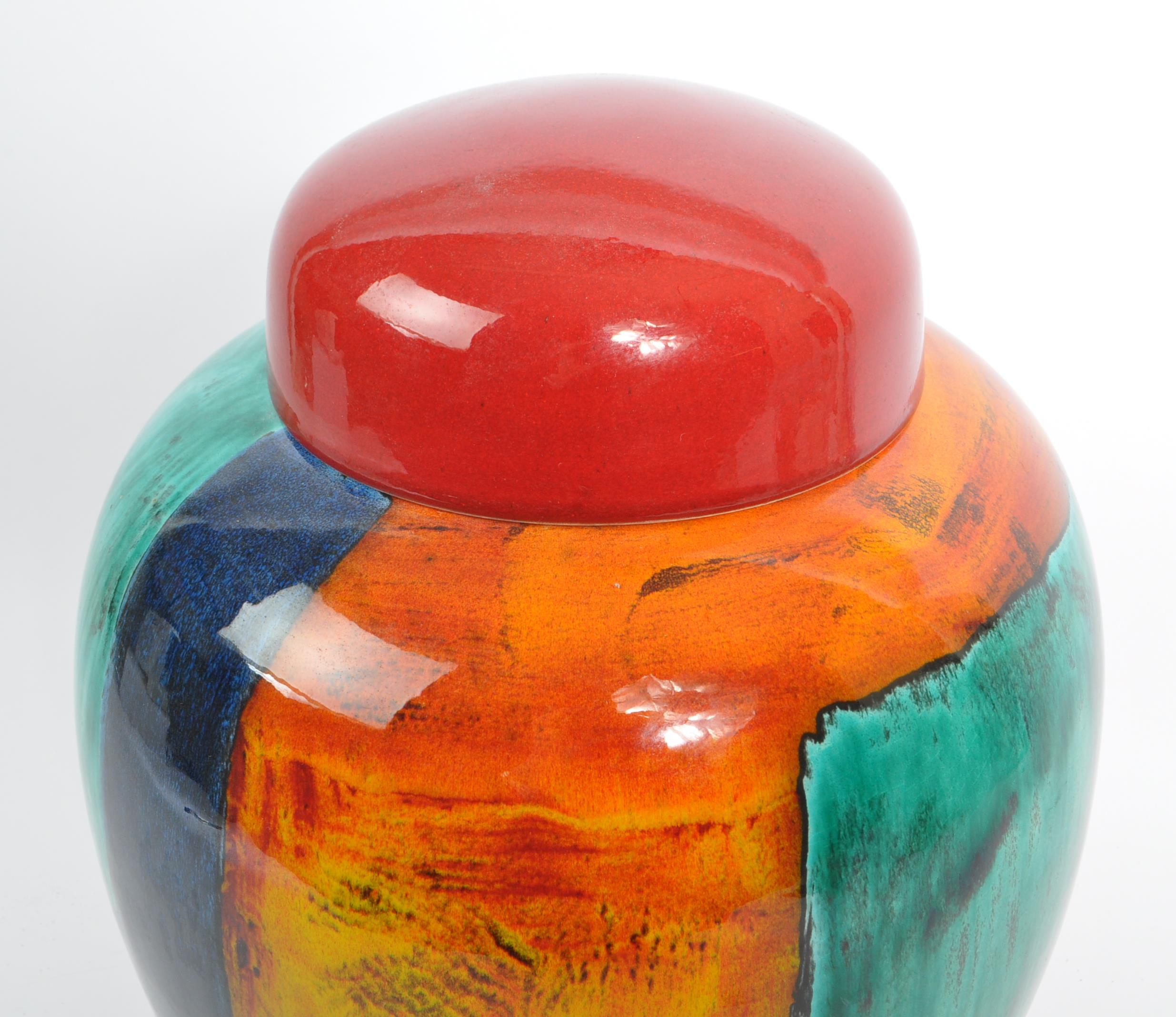 POOLE POTTERY - LARGE CONTEMPORARY GINGER JAR W/ COVER - Image 4 of 7