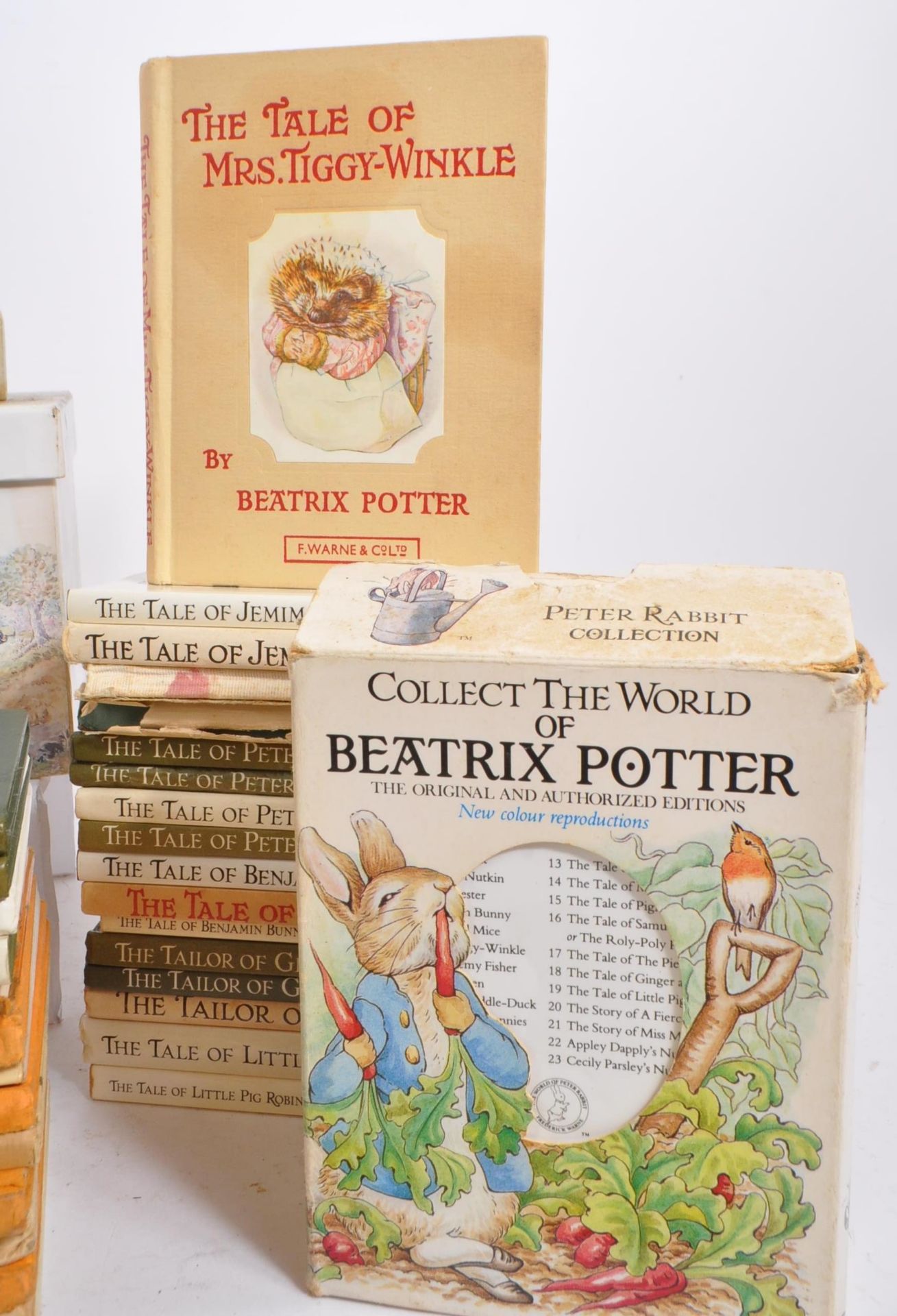 BEATRIX POTTER - LARGE COLLECTION OF BOOKS - Image 5 of 7