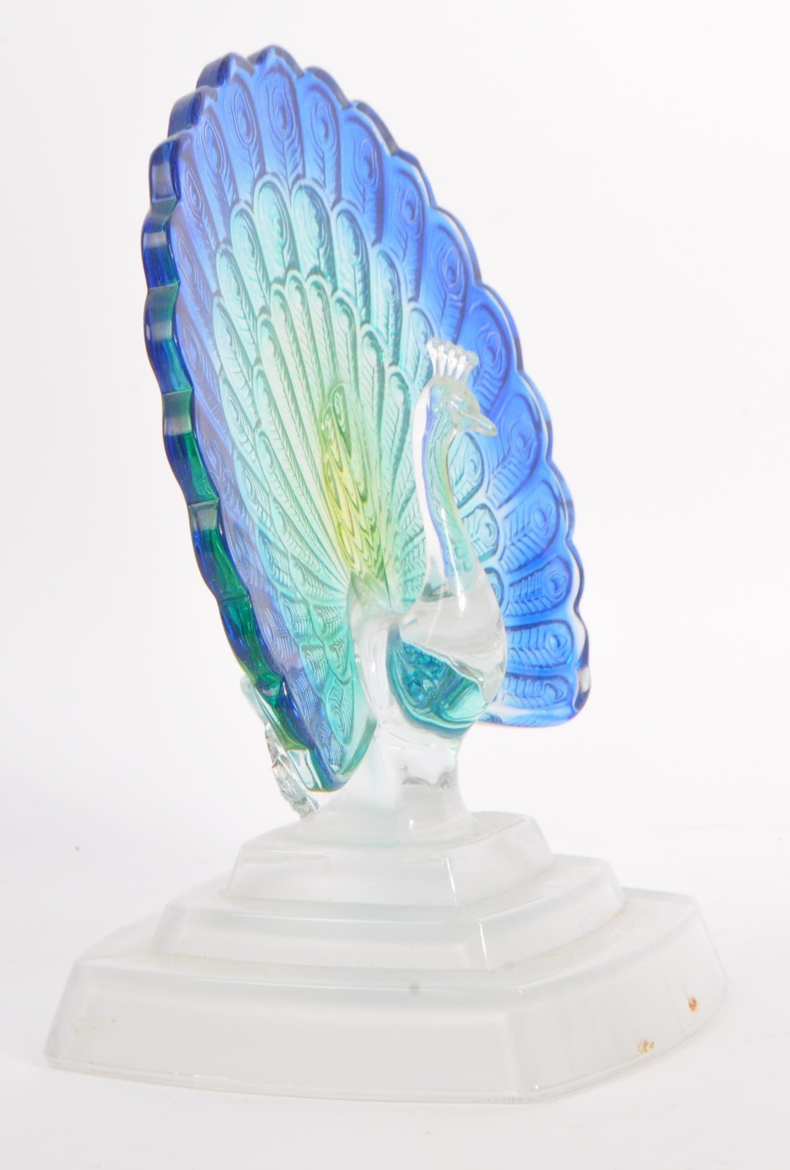 CONTEMPORARY STUDIO ART GLASS IN PEACOCK FORM - Image 2 of 6