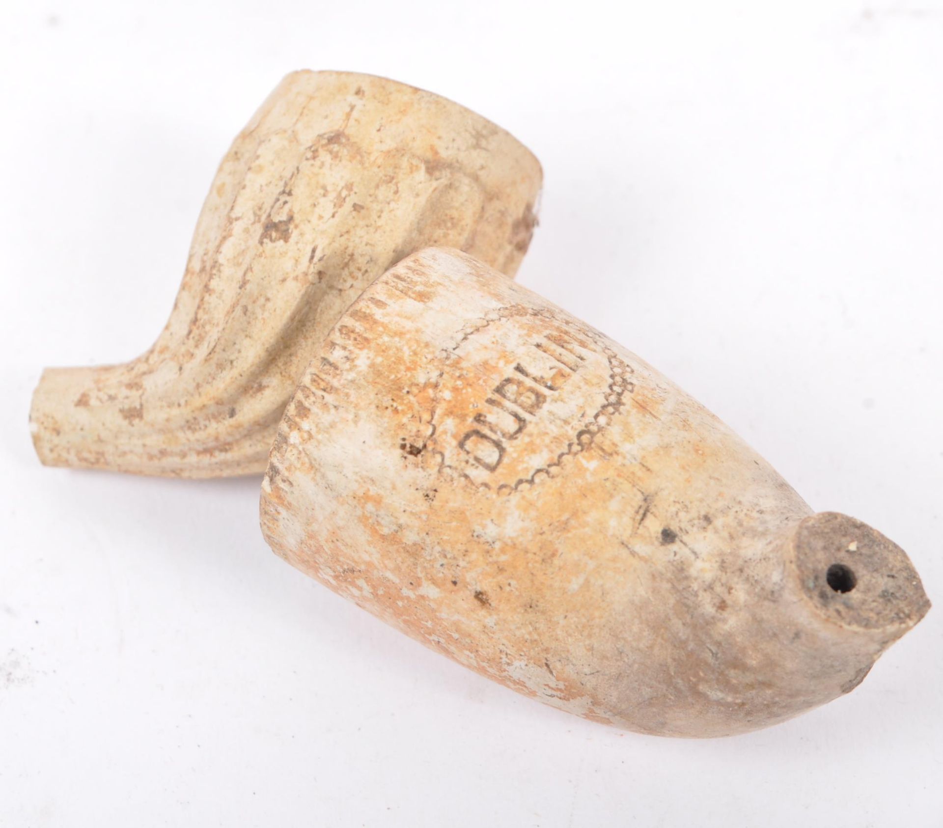 COLLECTION OF 19TH CENTURY CLAY PIPES - Image 5 of 7