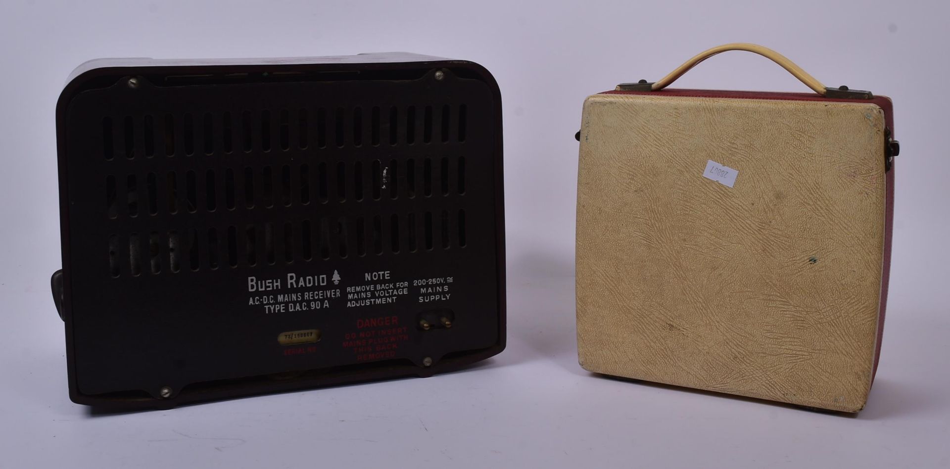 MID CENTURY 1950S BAKELITE BUSH RADIO & VIDOR REEL TO REEL - Image 4 of 5