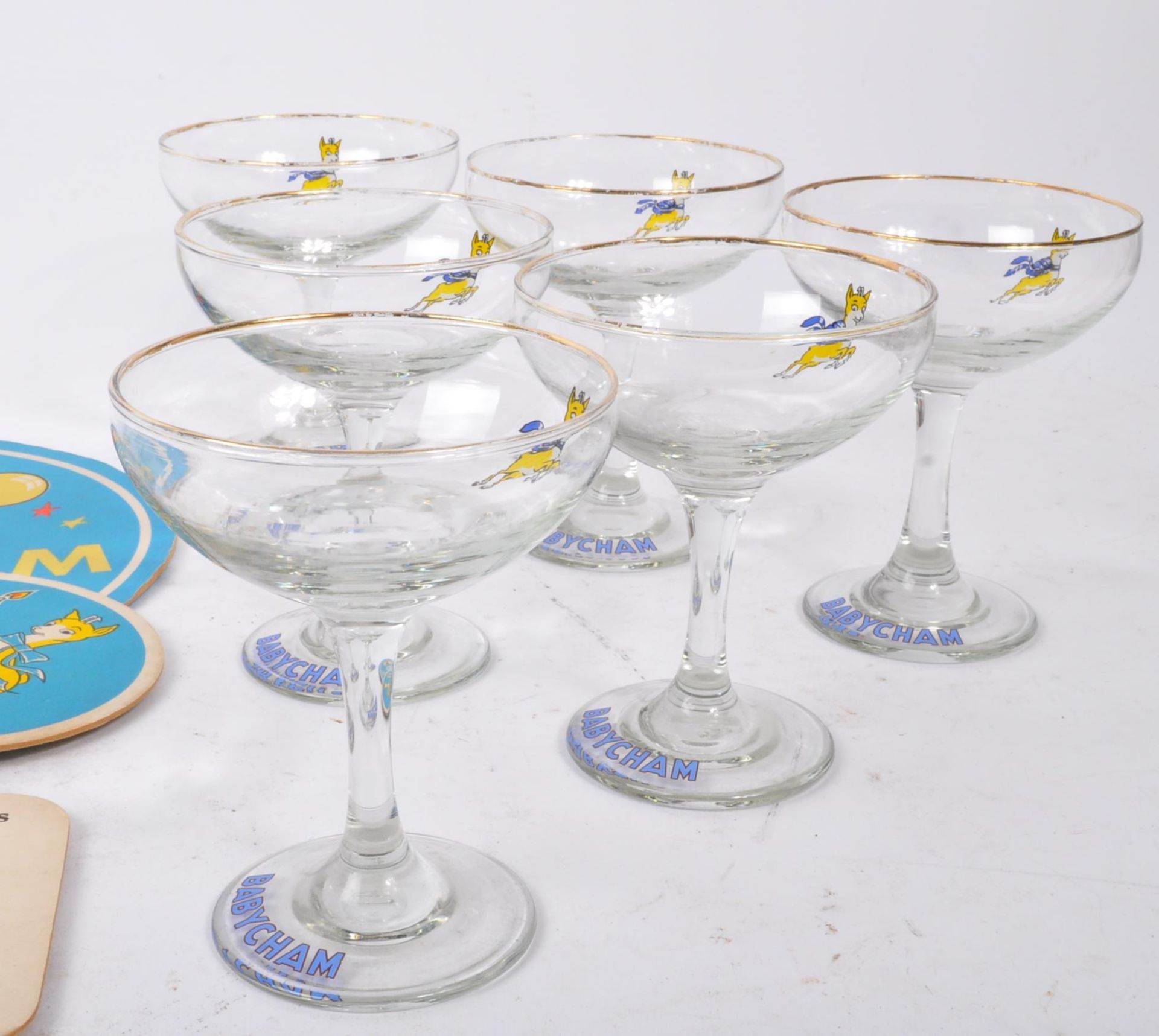 BABYCHAM - COLLECTION OF BRANDED DRINKING GLASSES - Bild 3 aus 7