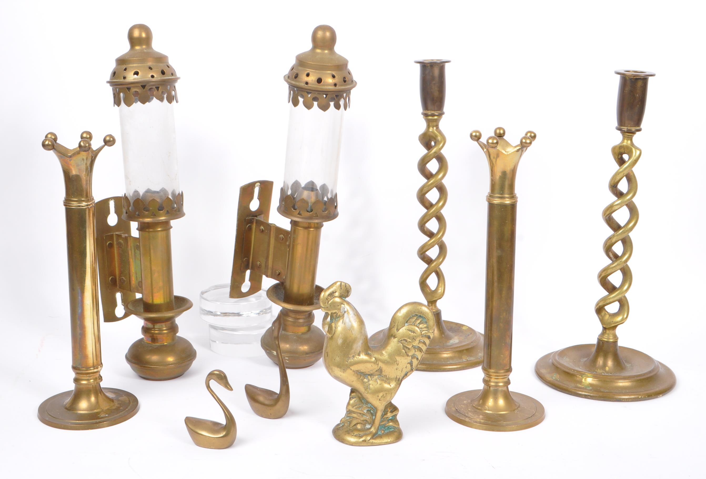 COLLECTION OF DECORATIVE BRASS AND LIGHTING WARES