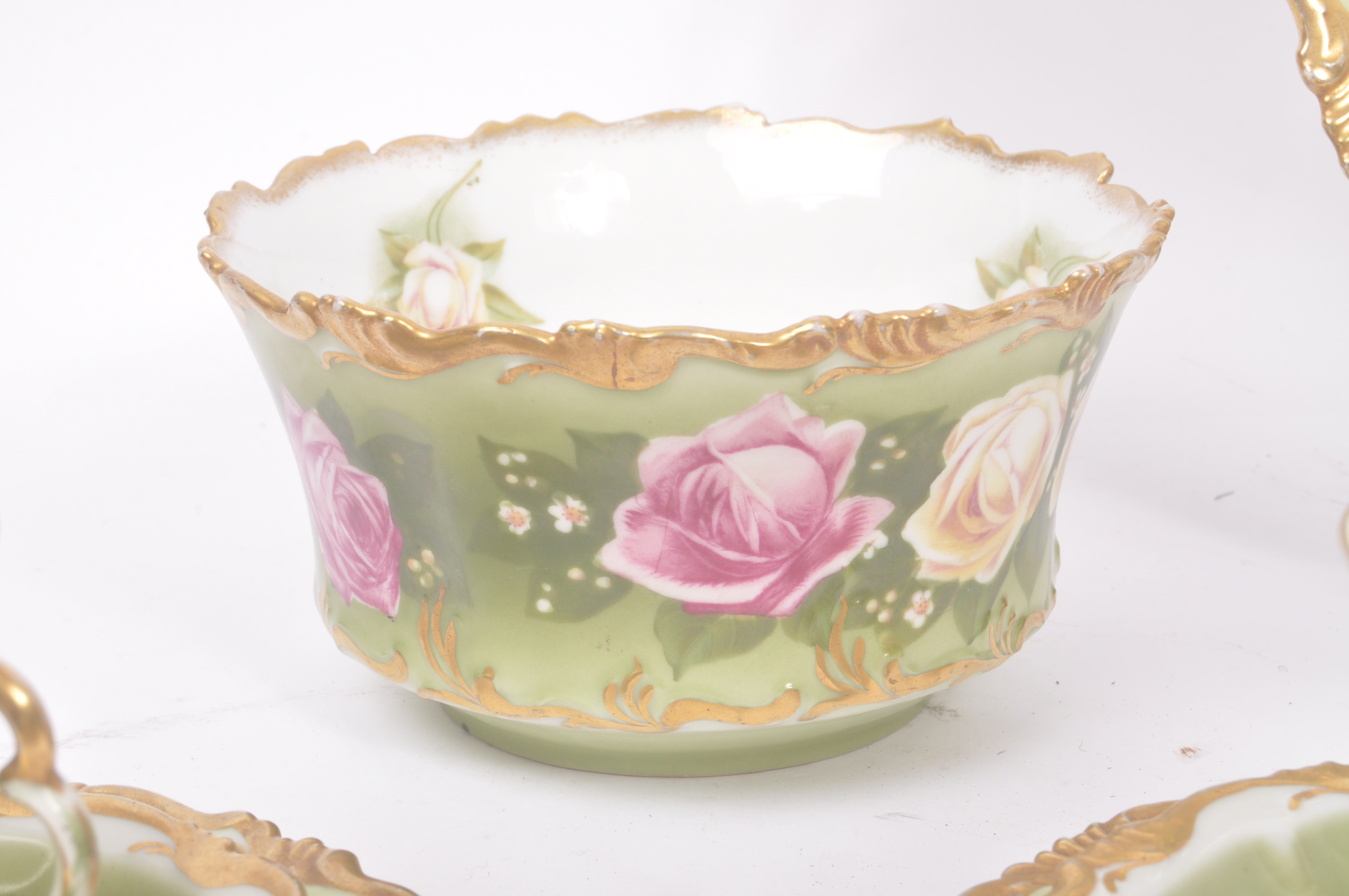 ROSENTHAL - ALICE - A BAVARIAN PORCELAIN TEA SERVICE - Image 3 of 9