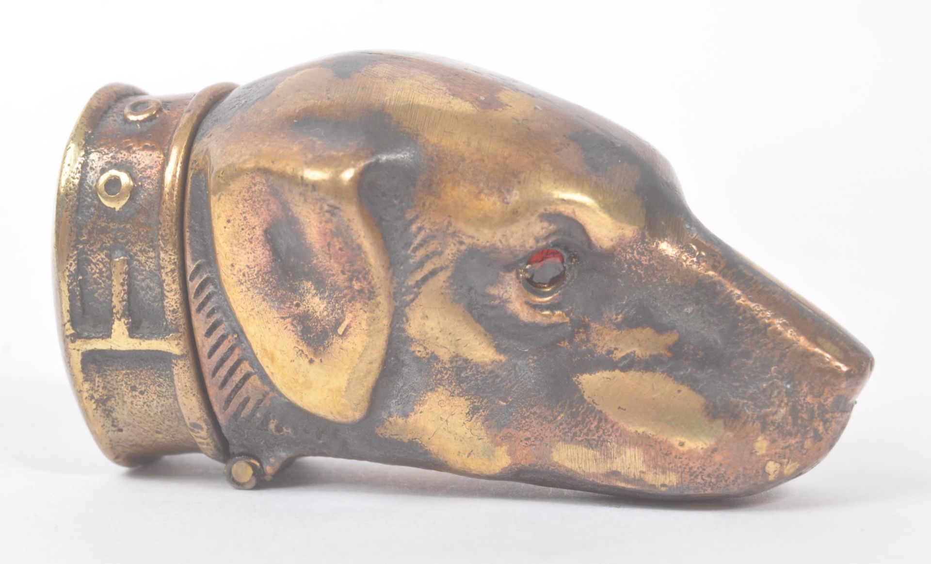 BRASS DOG'S HEAD VESTA CASE WITH RED EYES - Bild 6 aus 6